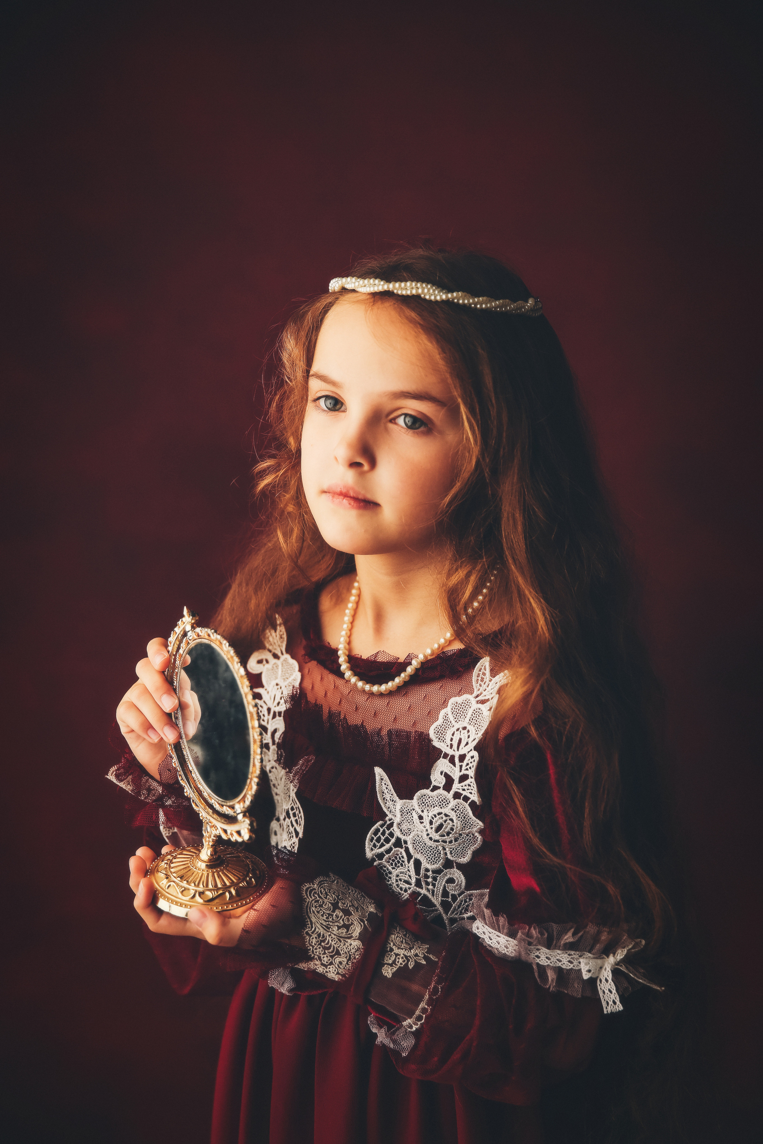 Эпоха Возрождения. Фотограф новорожденных. Семейный и детский фотограф в городе Сургуте