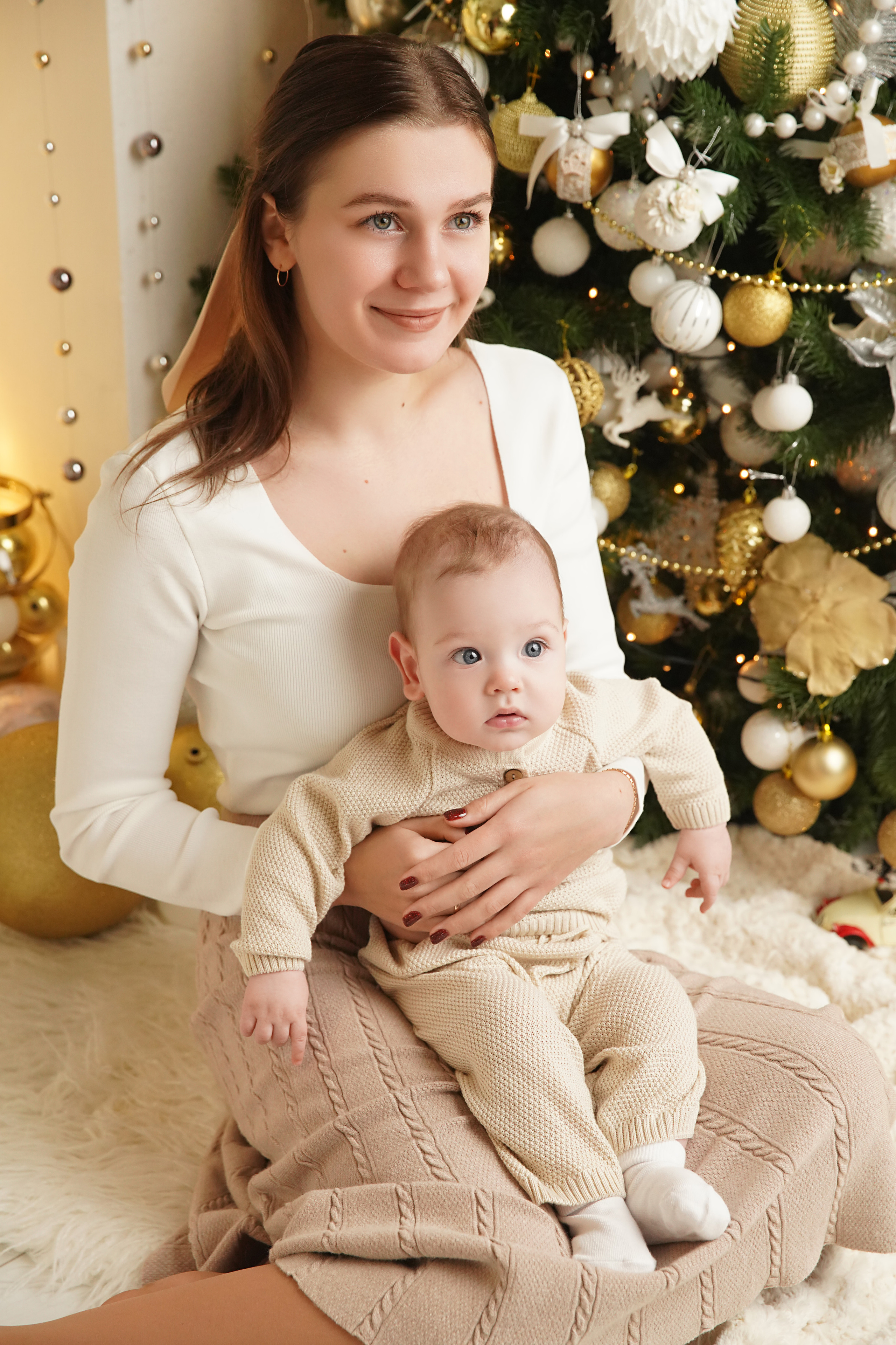 Новогодняя фотосессия. Фотограф новорожденных. Семейный и детский фотограф в городе Сургуте