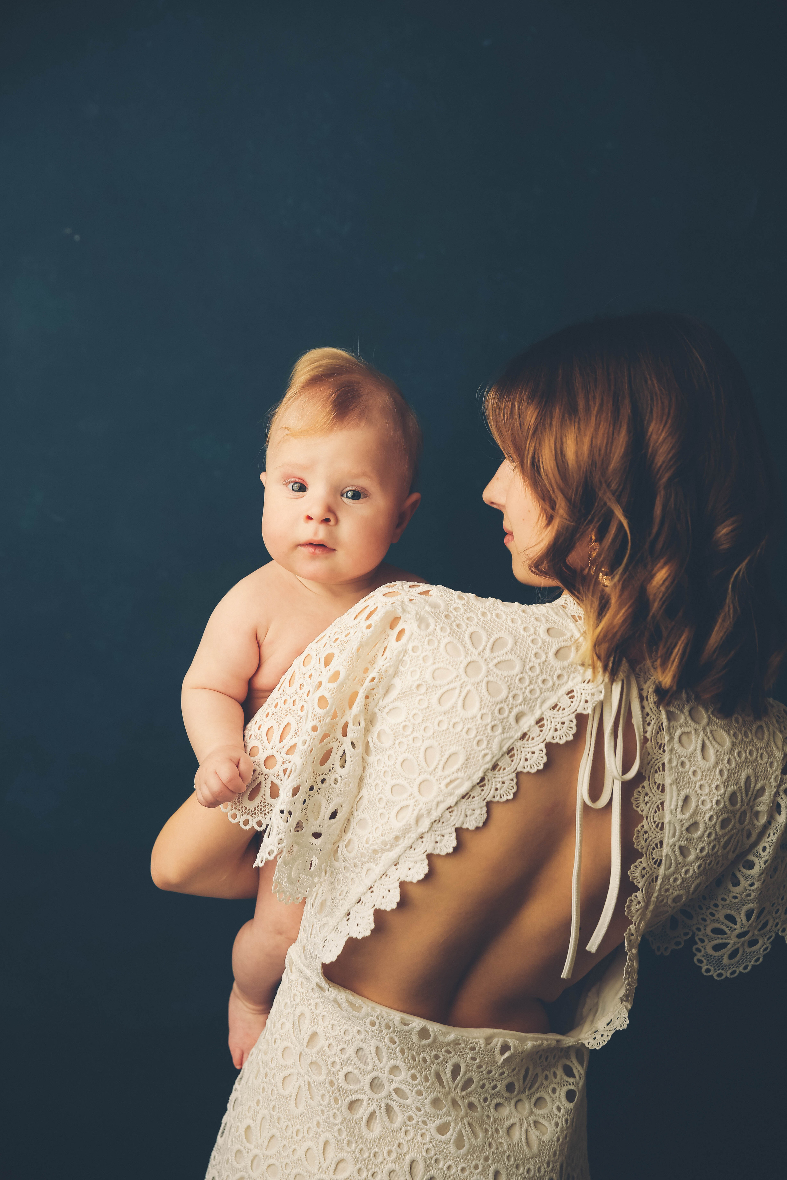 Мама и Дочь. Фотограф новорожденных. Семейный и детский фотограф в городе Сургуте