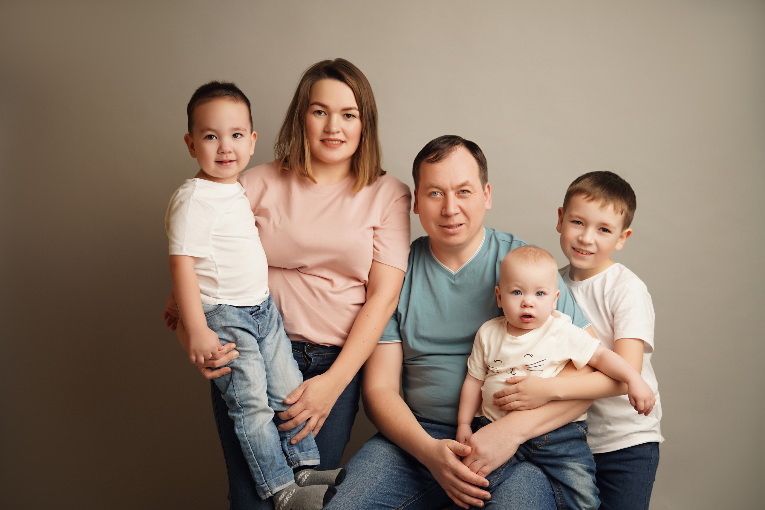 Портретная фотосессия. Фотограф новорожденных. Семейный и детский фотограф в городе Сургуте