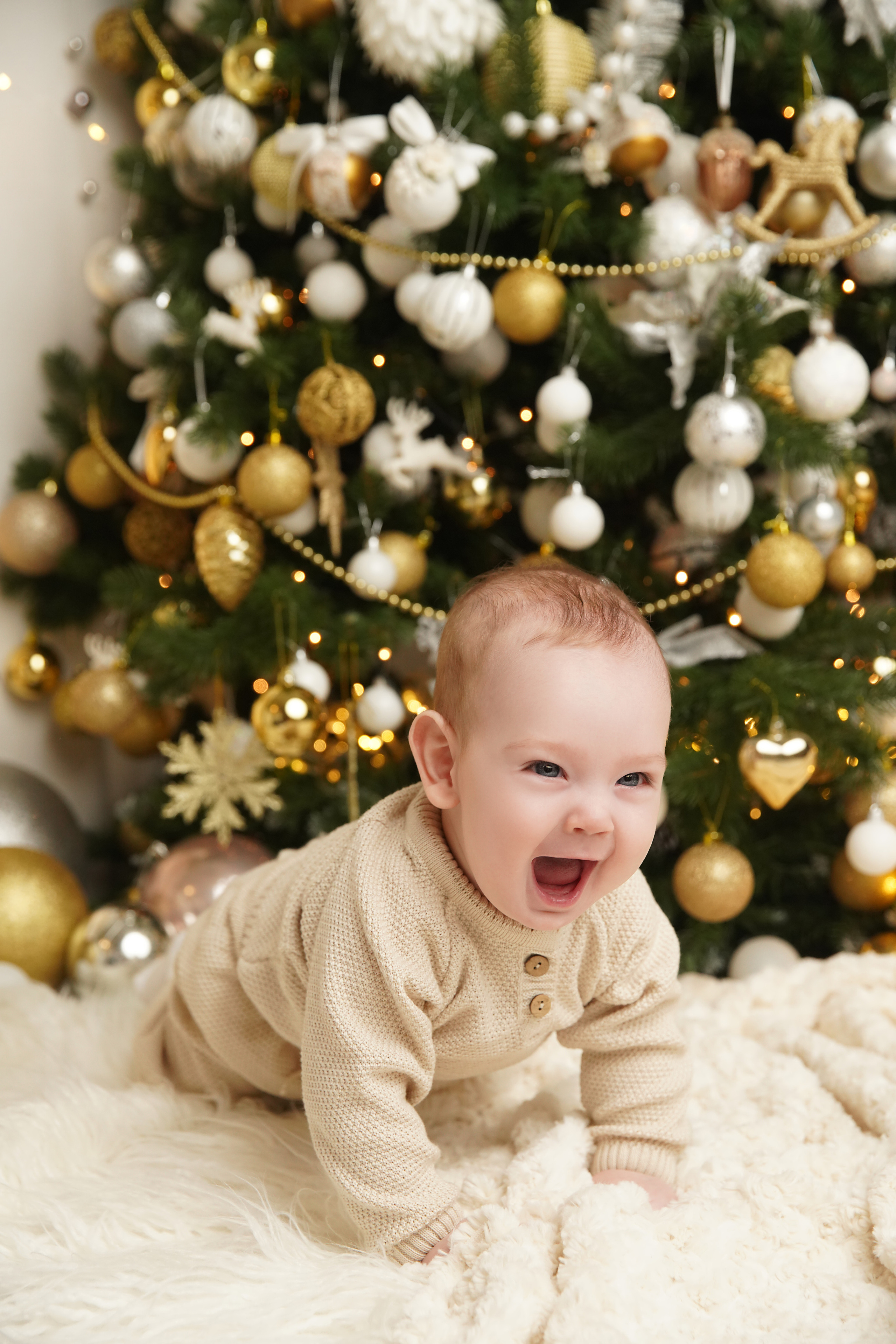 Новогодняя фотосессия. Фотограф новорожденных. Семейный и детский фотограф в городе Сургуте