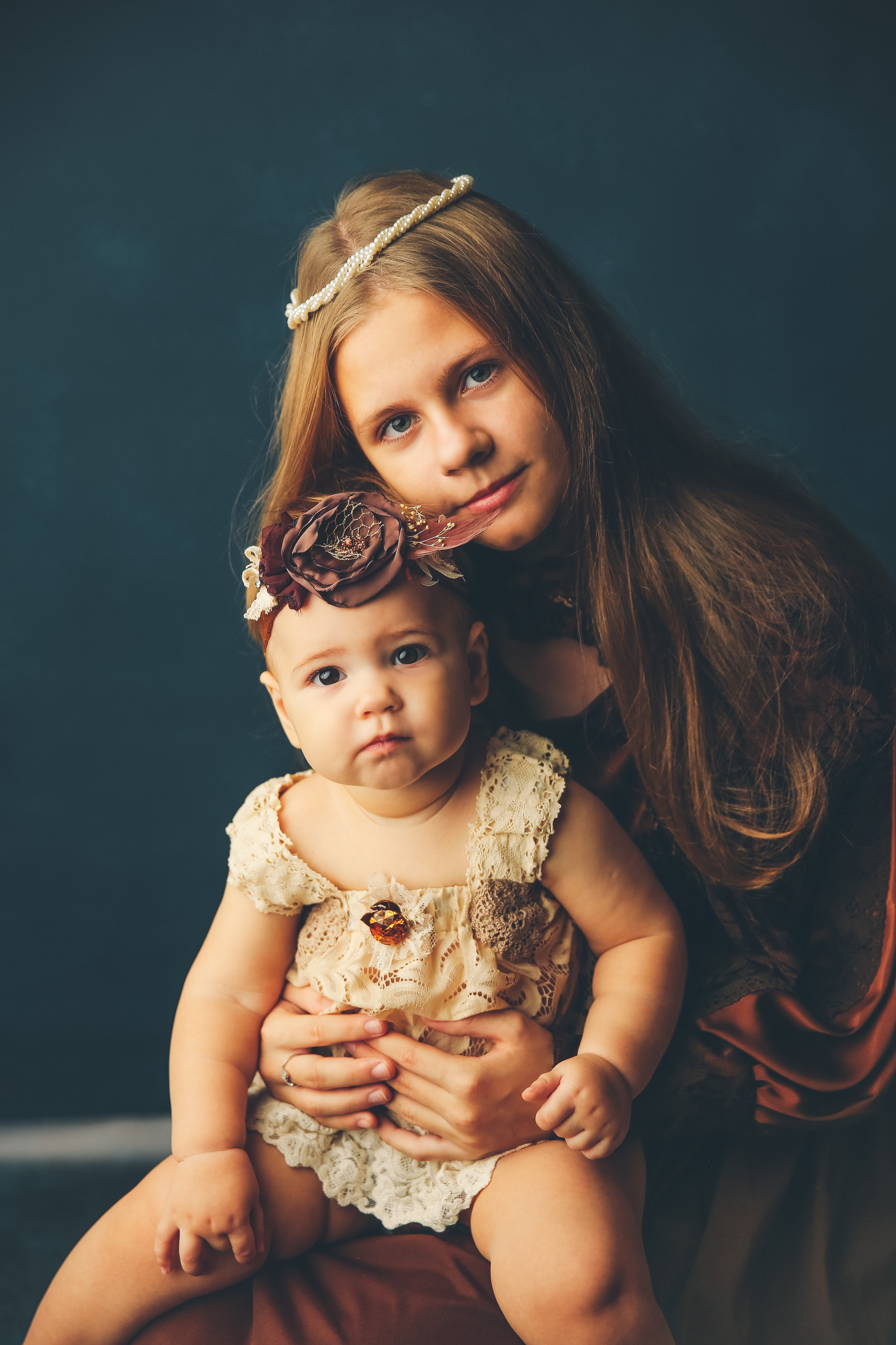 Эпоха Возрождения. Фотограф новорожденных. Семейный и детский фотограф в городе Сургуте