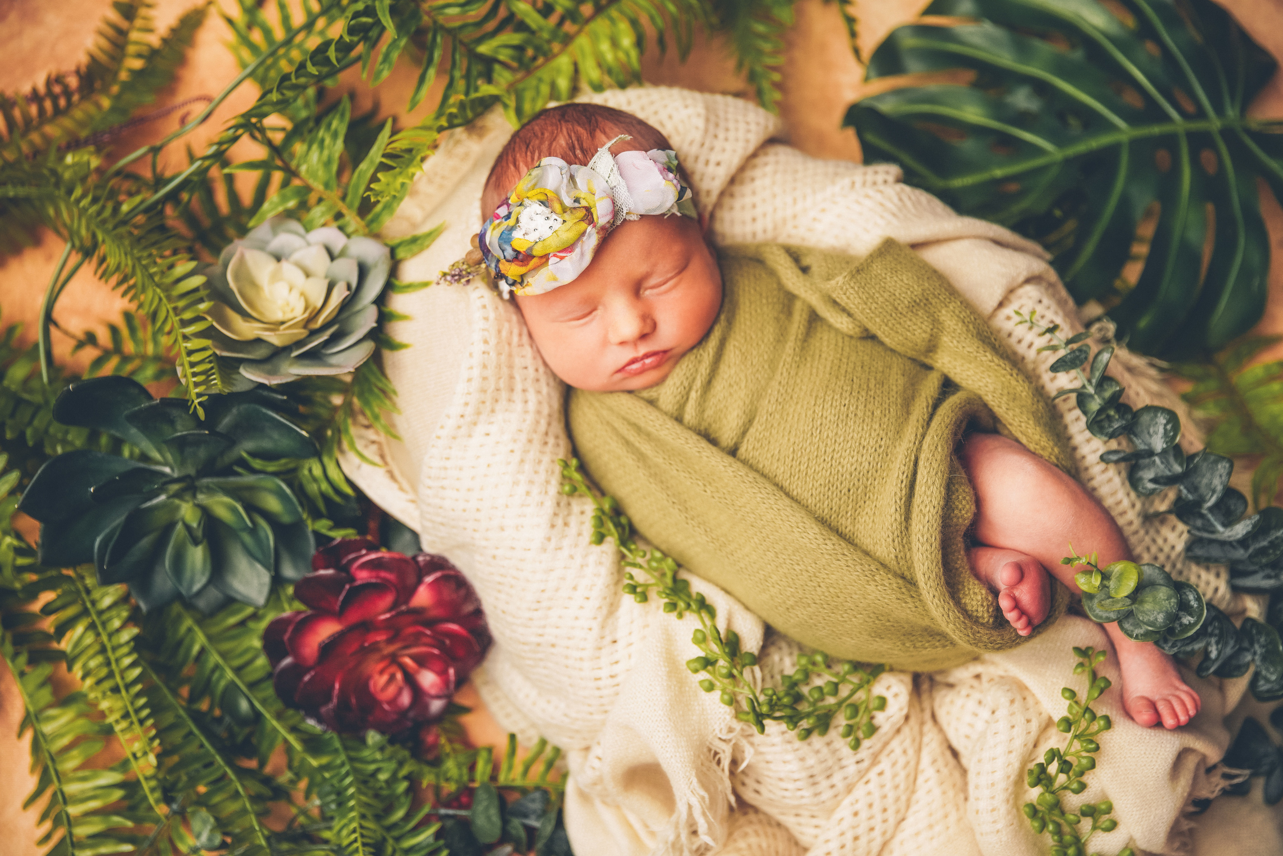 Newborn с 2015. Фотограф новорожденных. Семейный и детский фотограф в городе Сургуте