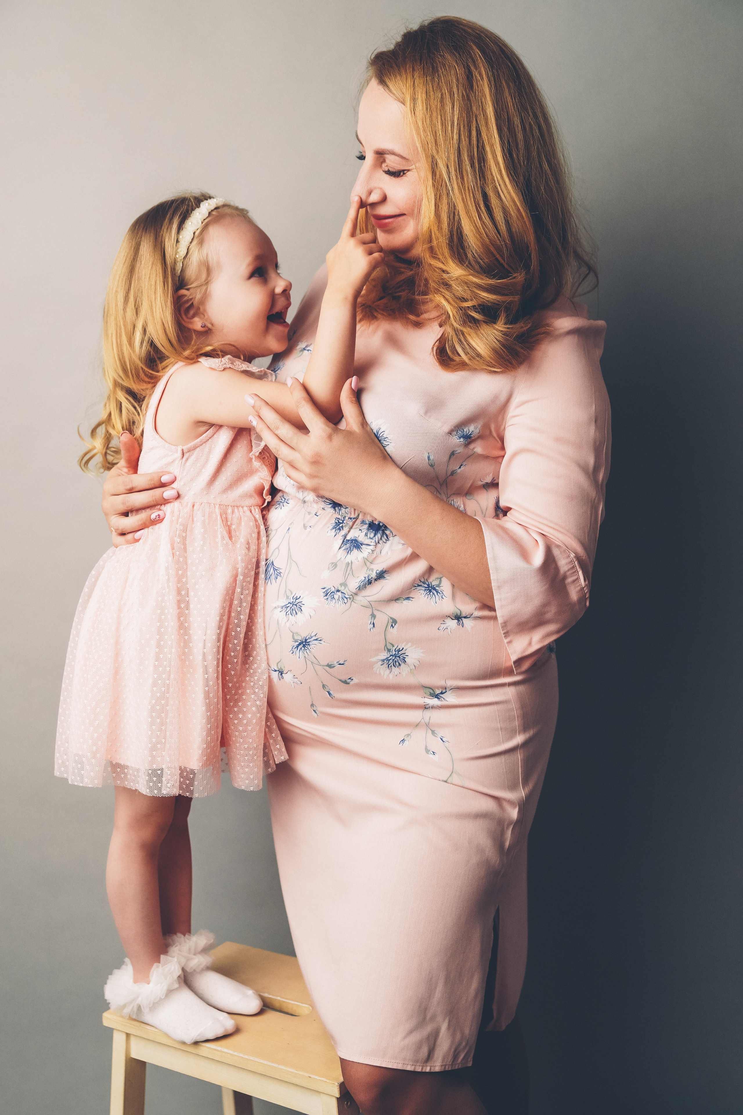 Беременность 2022. Фотограф новорожденных. Семейный и детский фотограф в городе Сургуте