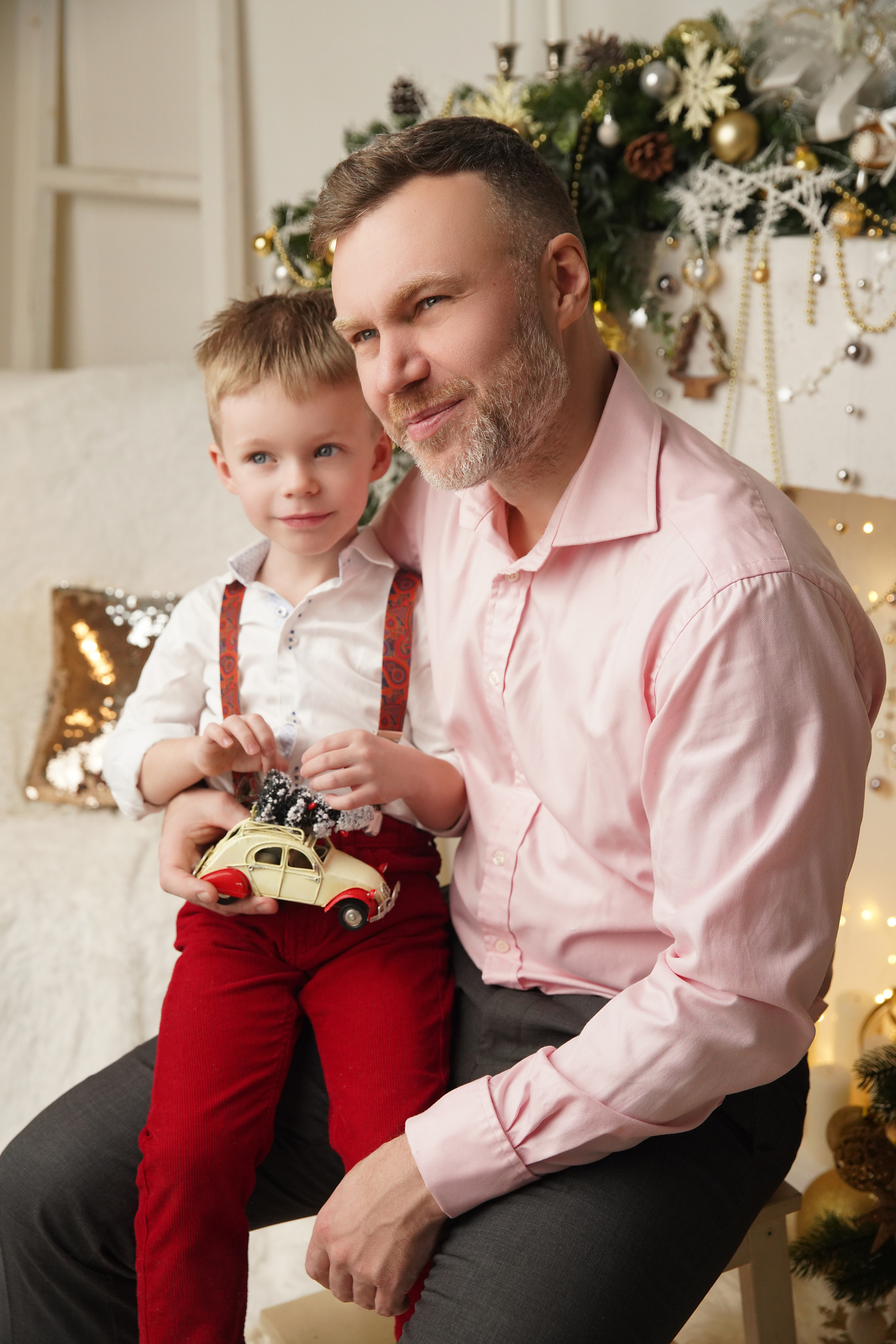 Новогодняя фотосессия. Фотограф новорожденных. Семейный и детский фотограф в городе Сургуте