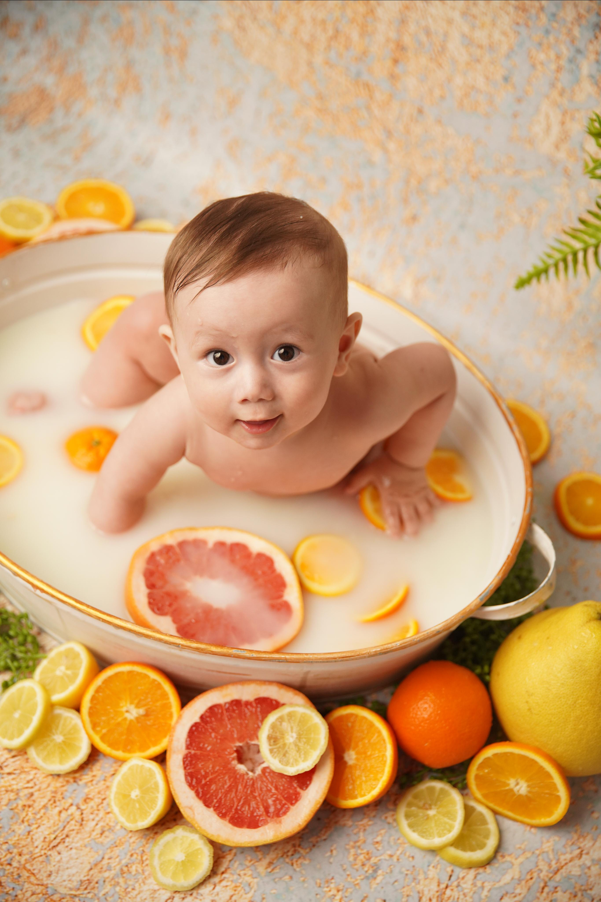 Ванночка мальчики. Фотограф новорожденных. Семейный и детский фотограф в городе Сургуте