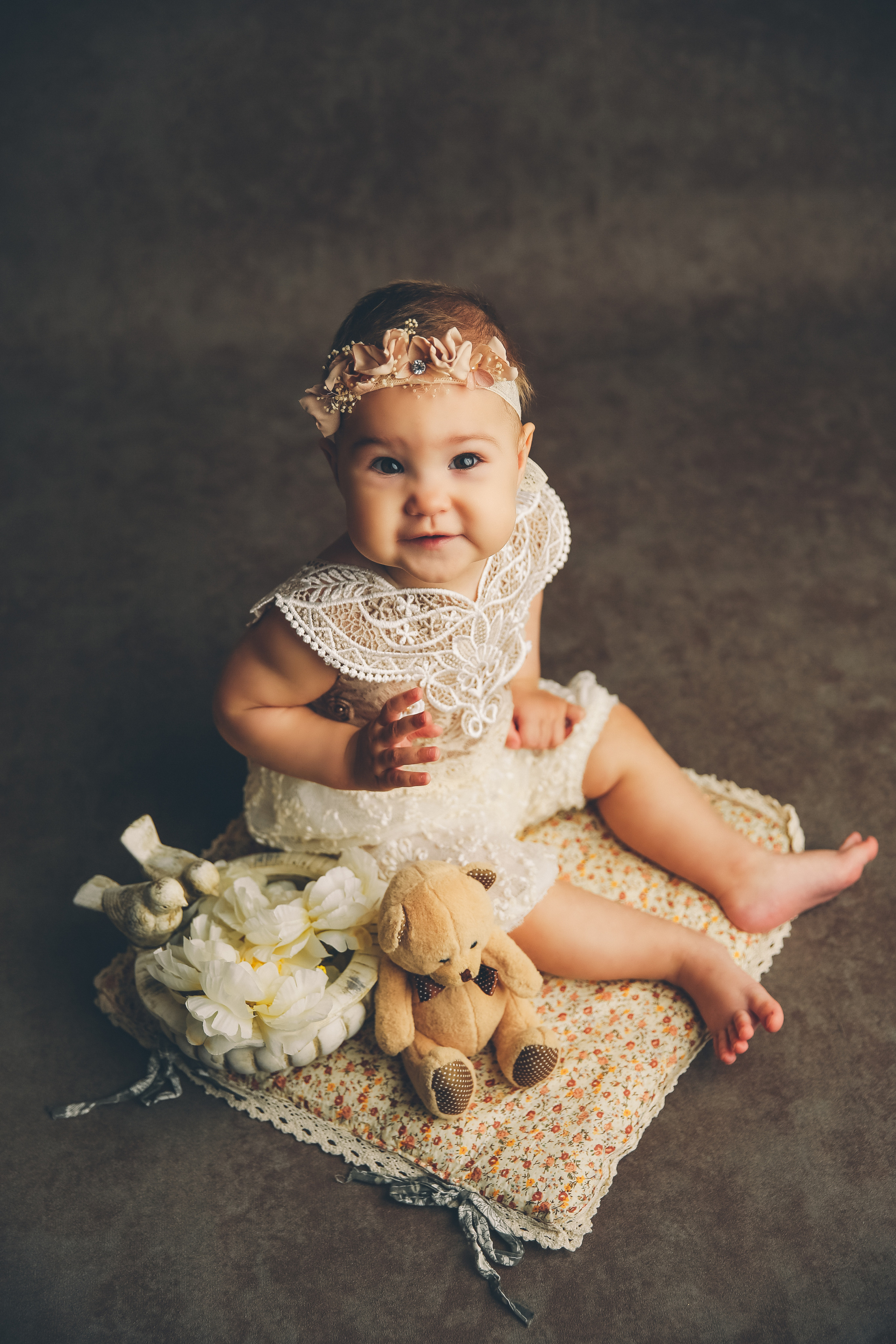 Эпоха Возрождения. Фотограф новорожденных. Семейный и детский фотограф в городе Сургуте