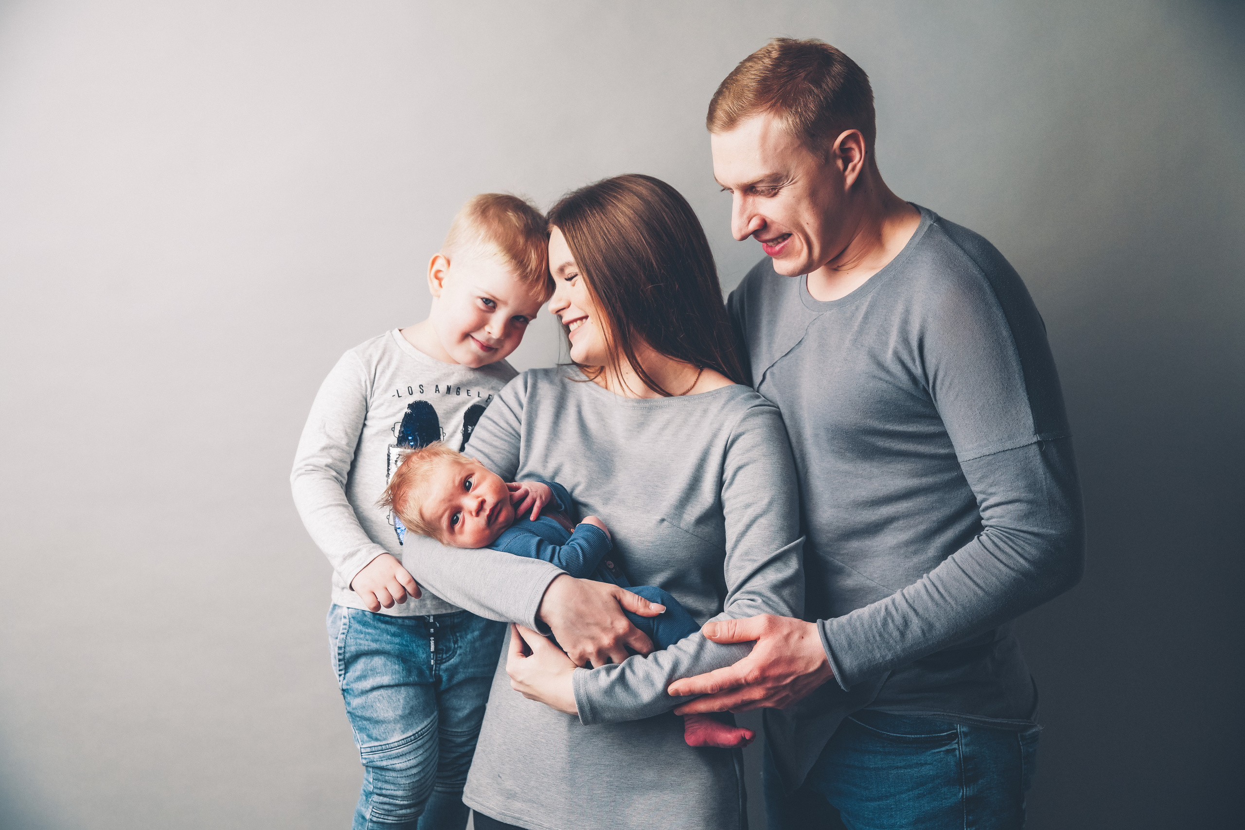 Newborn с 2015. Фотограф новорожденных. Семейный и детский фотограф в городе Сургуте