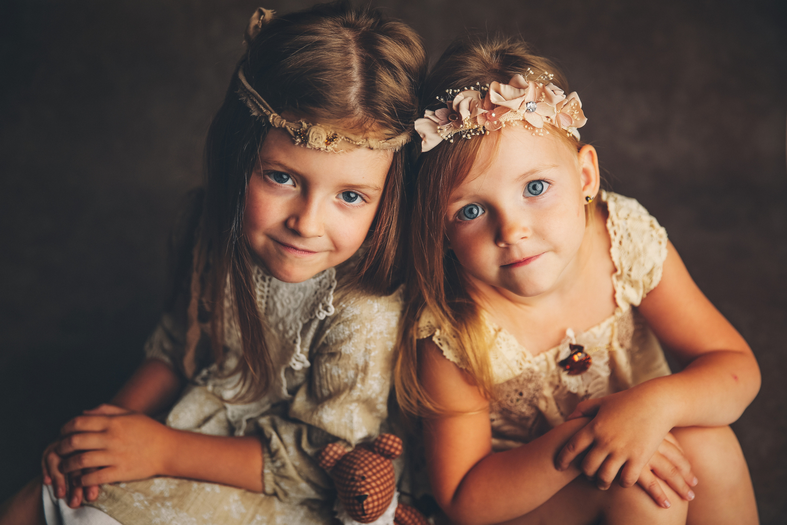 Эпоха Возрождения. Фотограф новорожденных. Семейный и детский фотограф в городе Сургуте