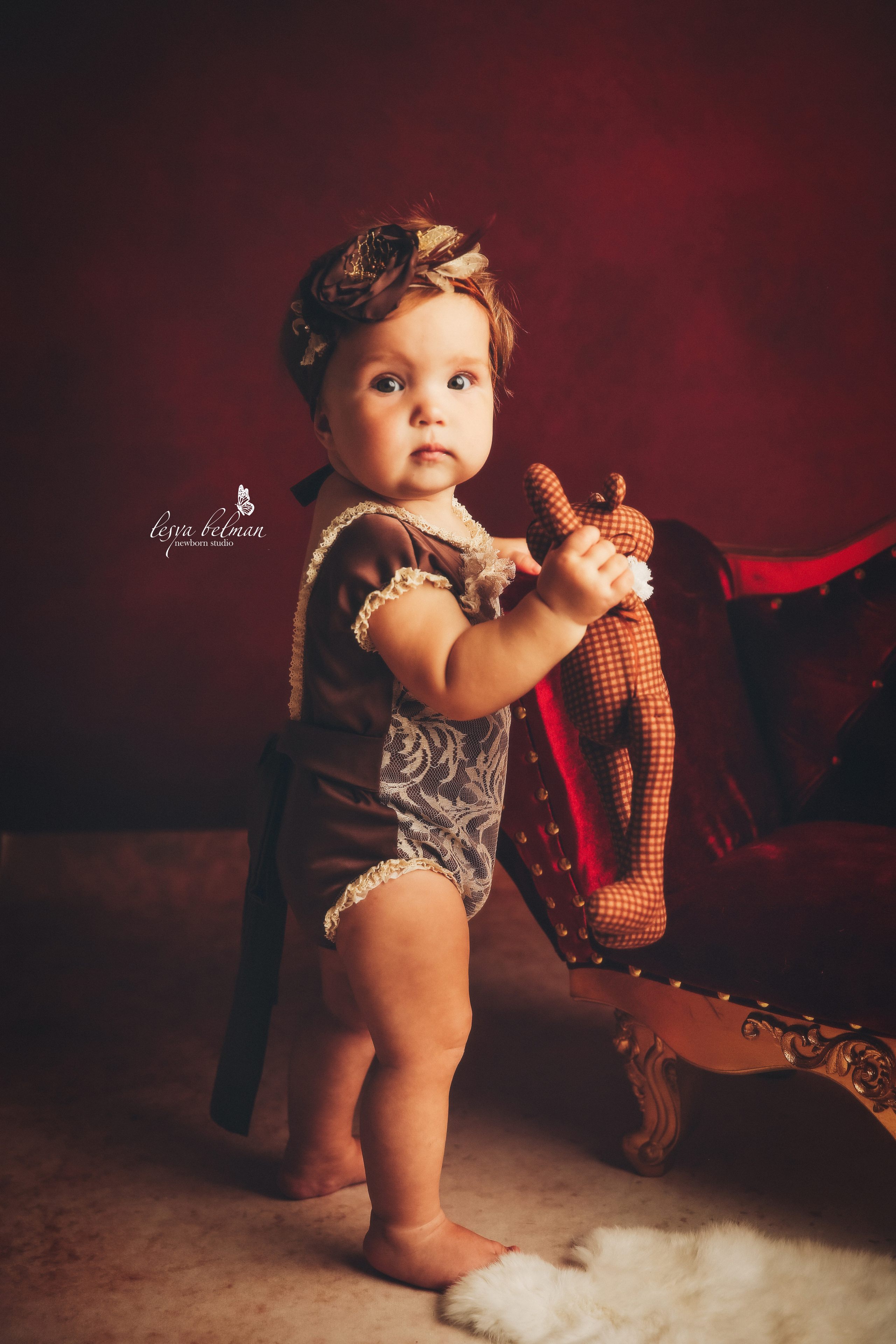 Эпоха Возрождения. Фотограф новорожденных. Семейный и детский фотограф в городе Сургуте