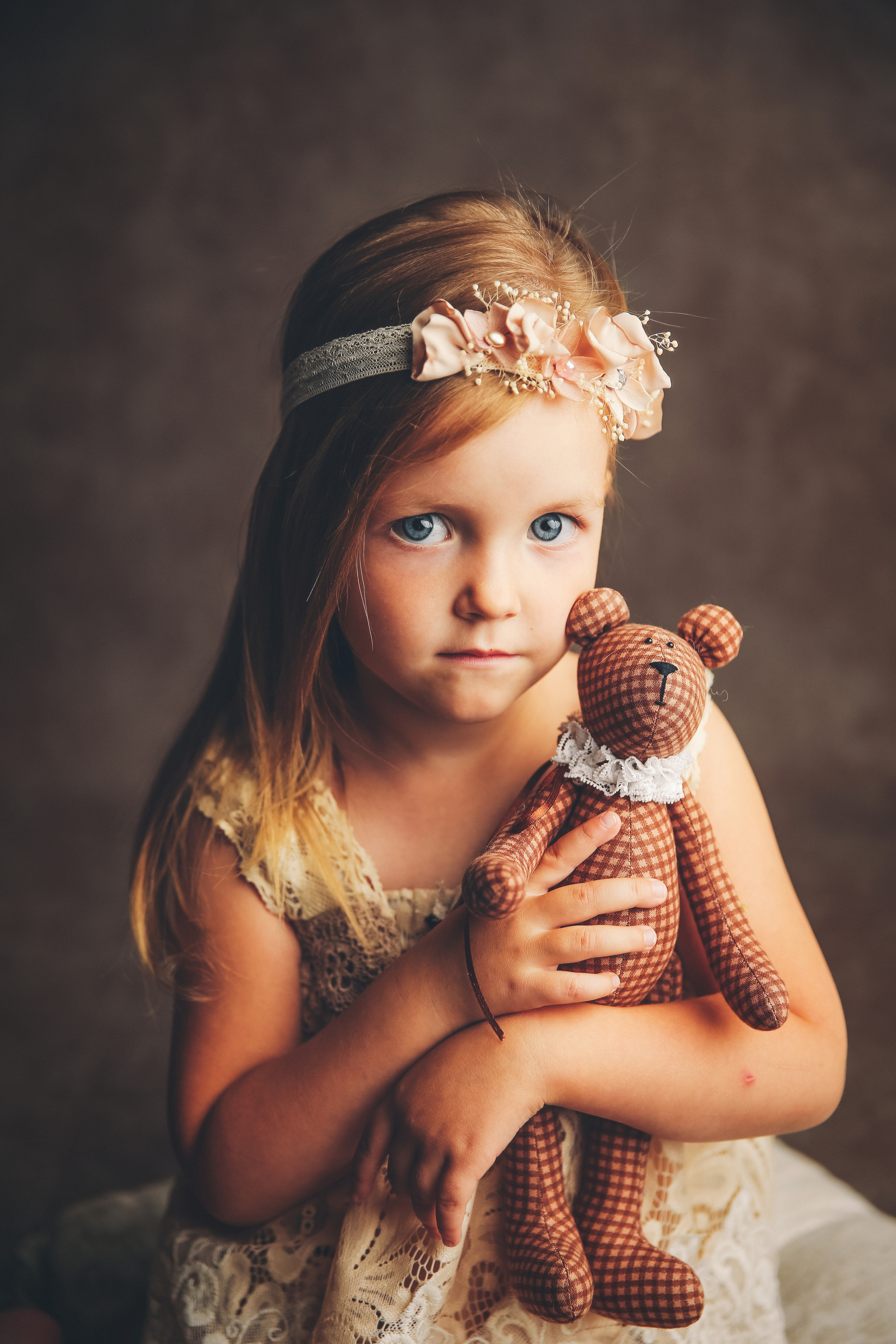 Эпоха Возрождения. Фотограф новорожденных. Семейный и детский фотограф в городе Сургуте