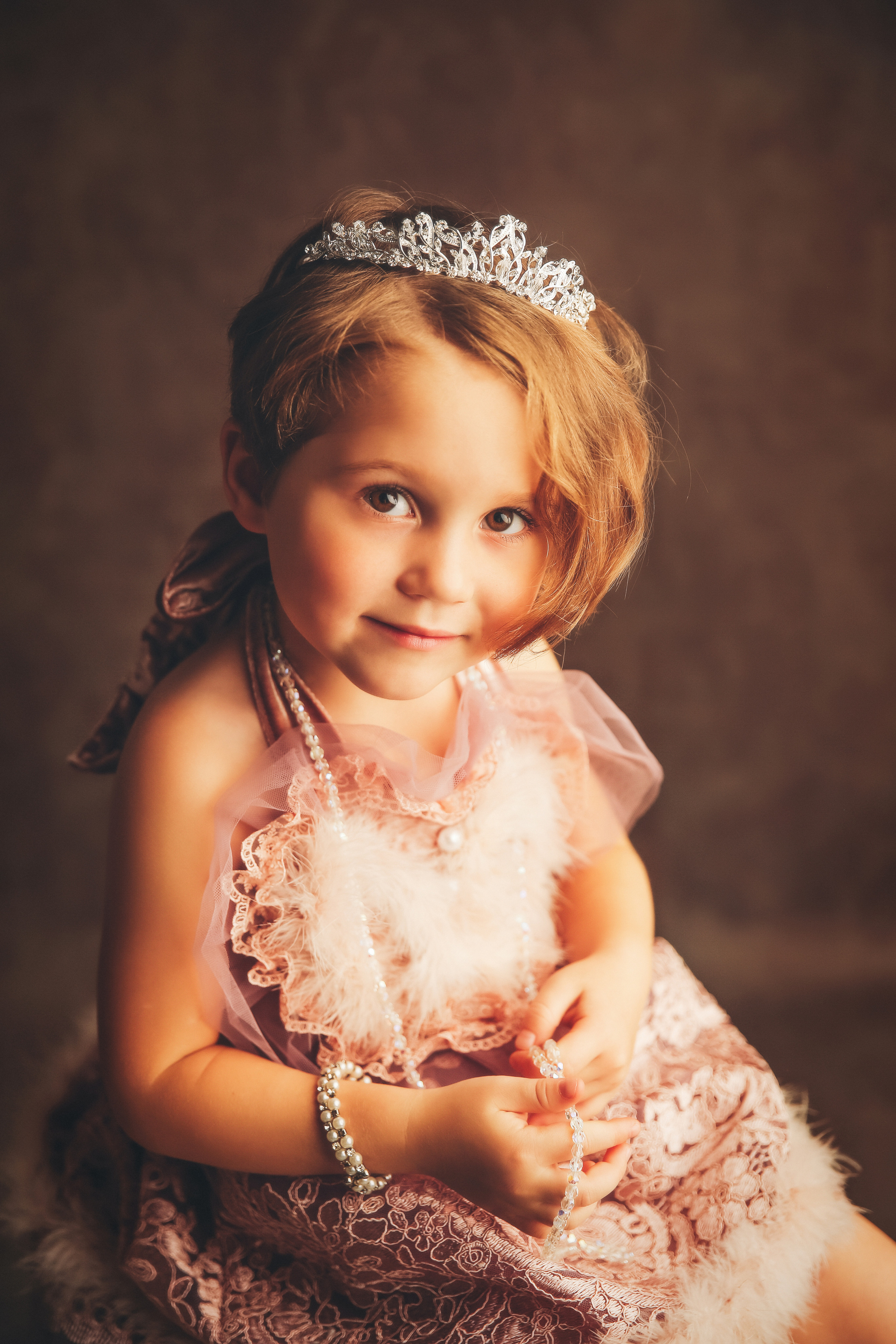 Эпоха Возрождения. Фотограф новорожденных. Семейный и детский фотограф в городе Сургуте