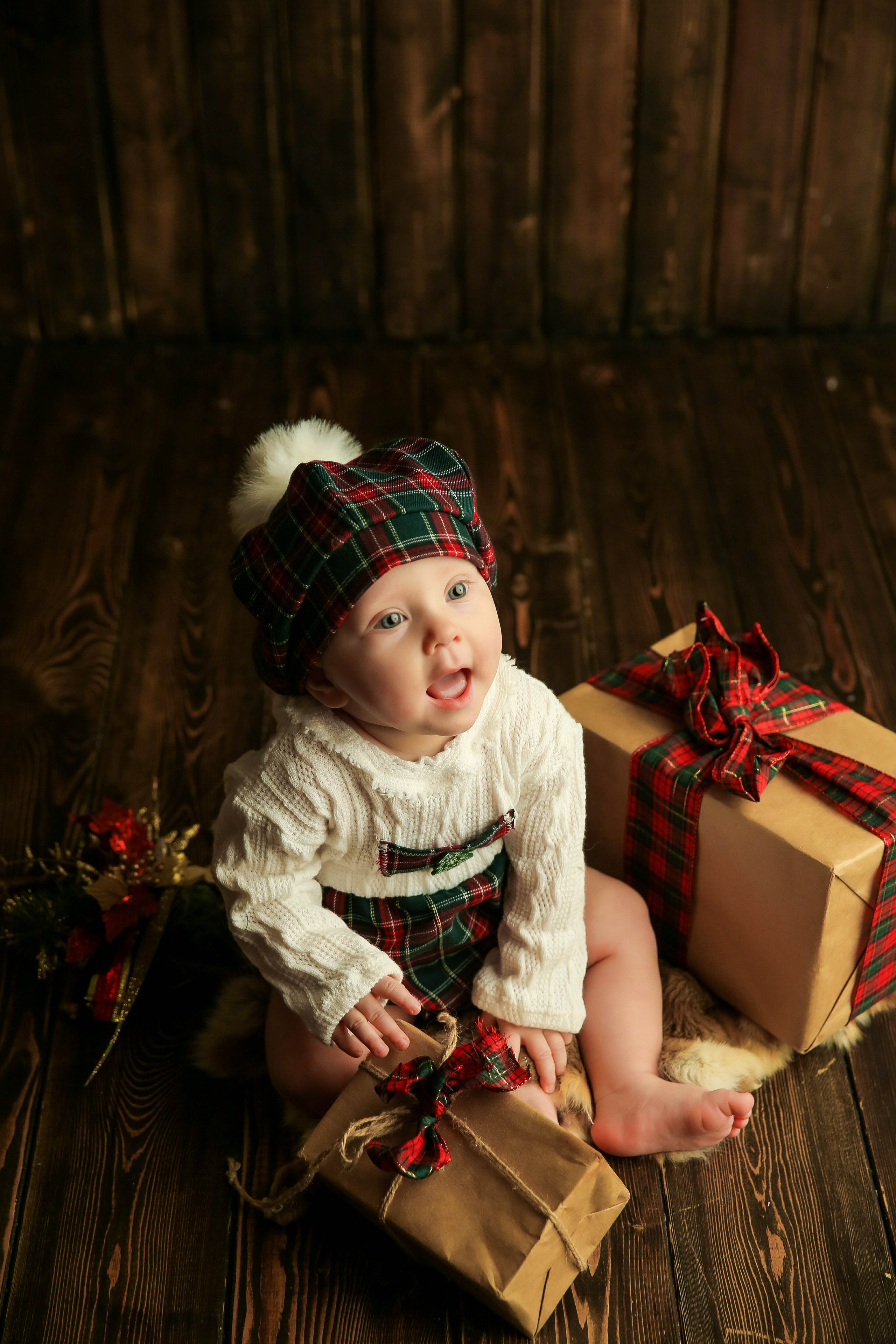 Новогодний альбом. Фотограф новорожденных. Семейный и детский фотограф в городе Сургуте