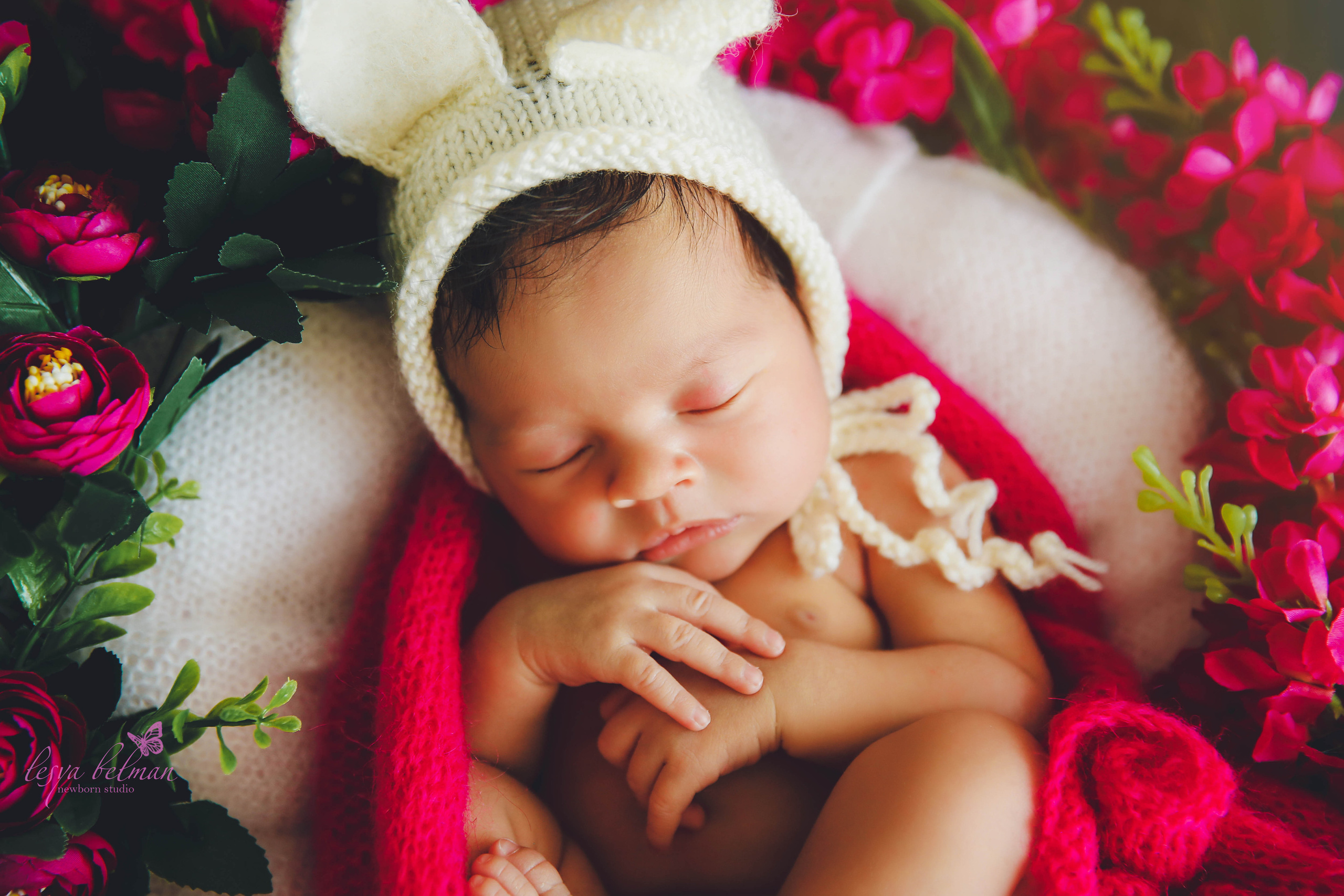 Newborm начало. Фотограф новорожденных. Семейный и детский фотограф в городе Сургуте