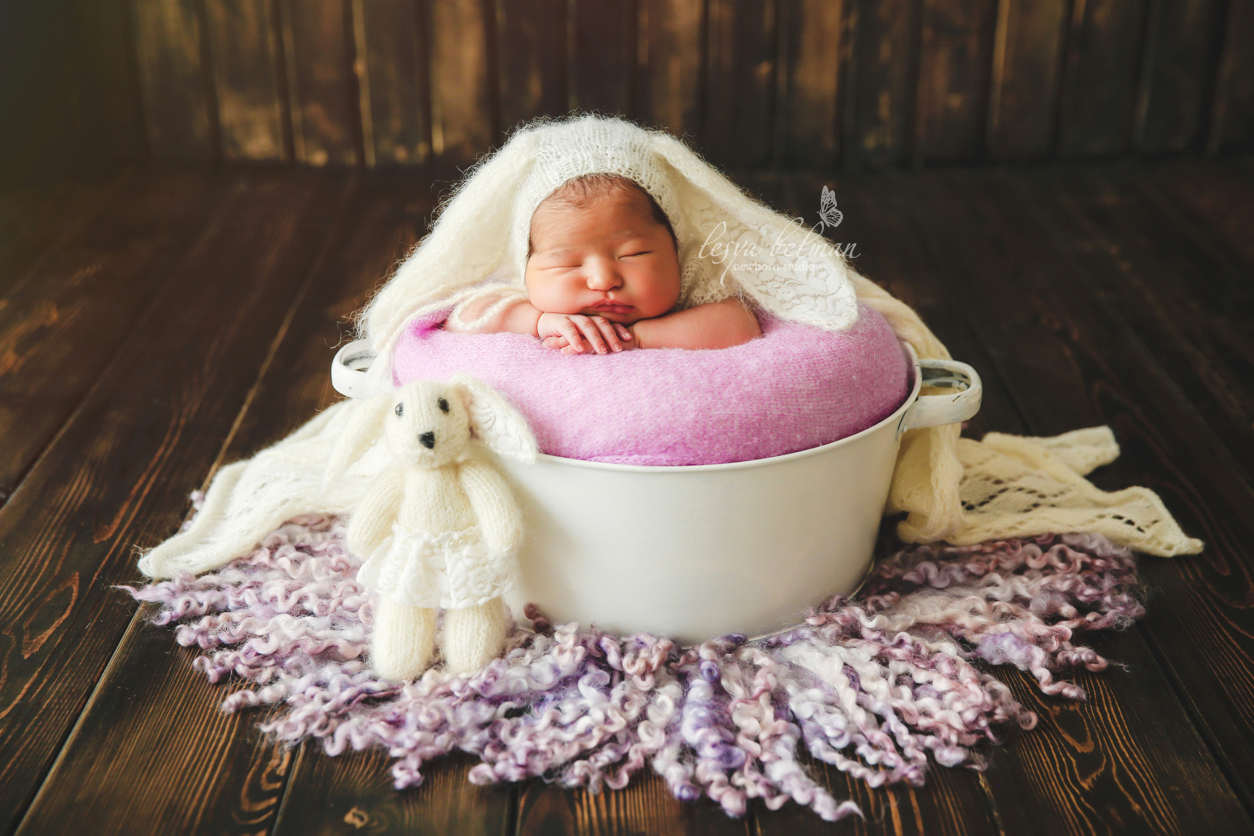 Newborm начало. Фотограф новорожденных. Семейный и детский фотограф в городе Сургуте