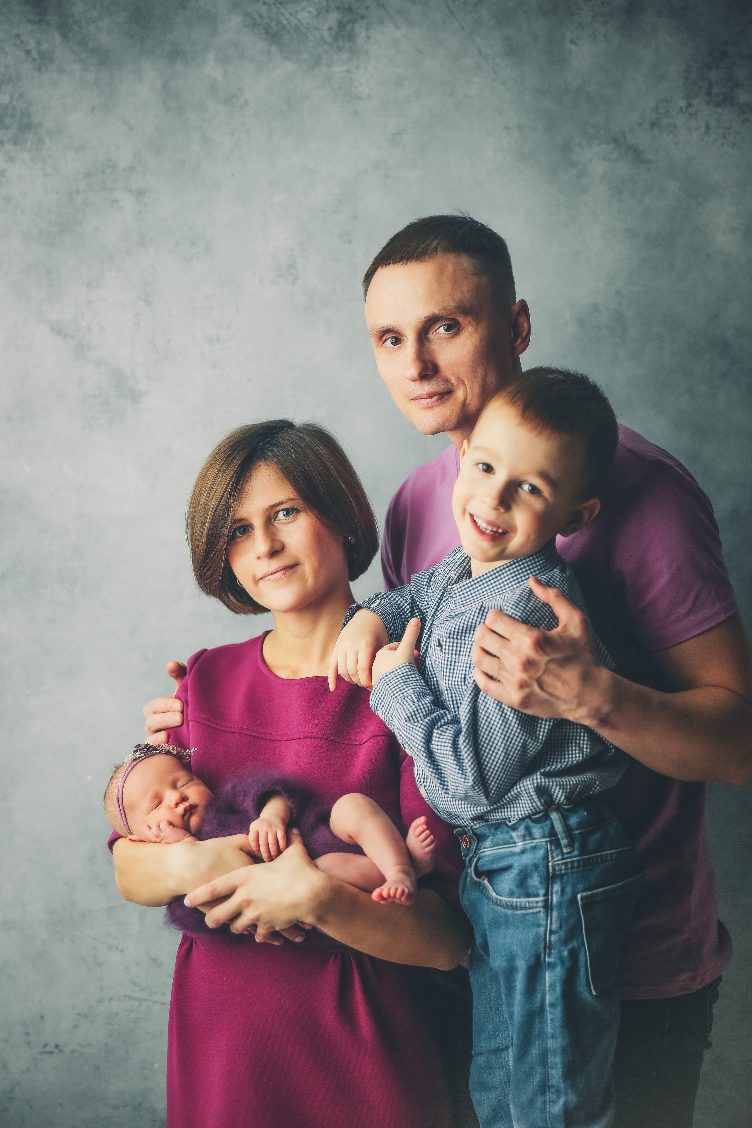 Newborn с 2015. Фотограф новорожденных. Семейный и детский фотограф в городе Сургуте