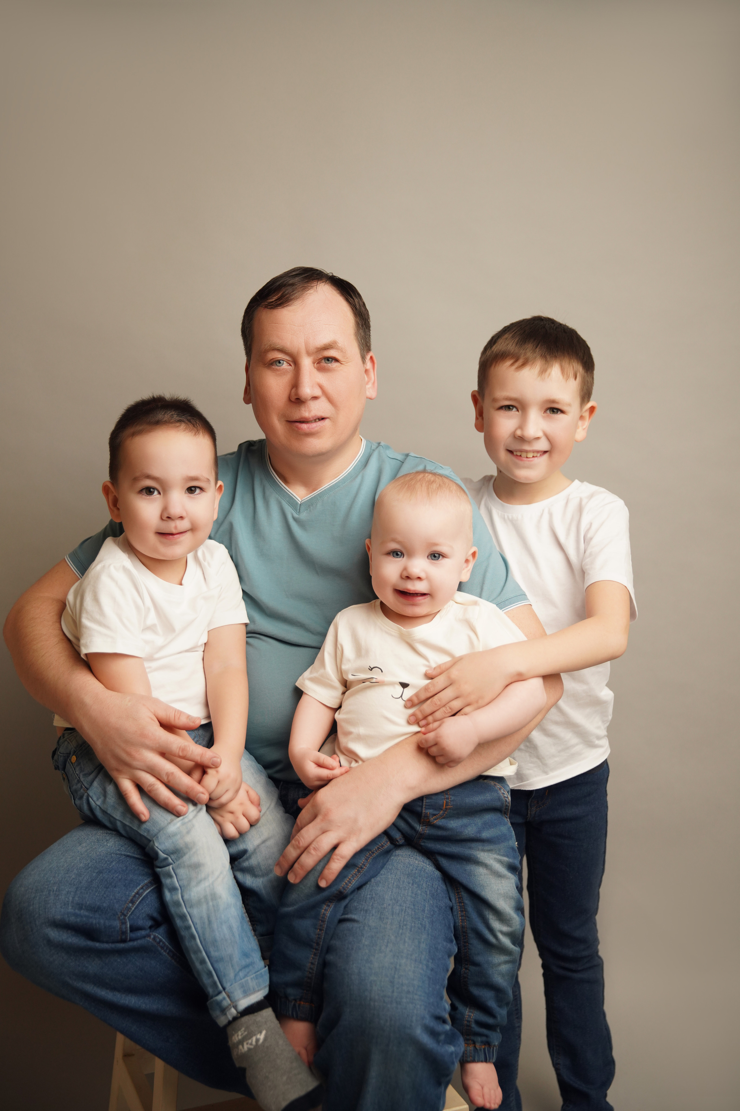 Портретная фотосессия. Фотограф новорожденных. Семейный и детский фотограф в городе Сургуте