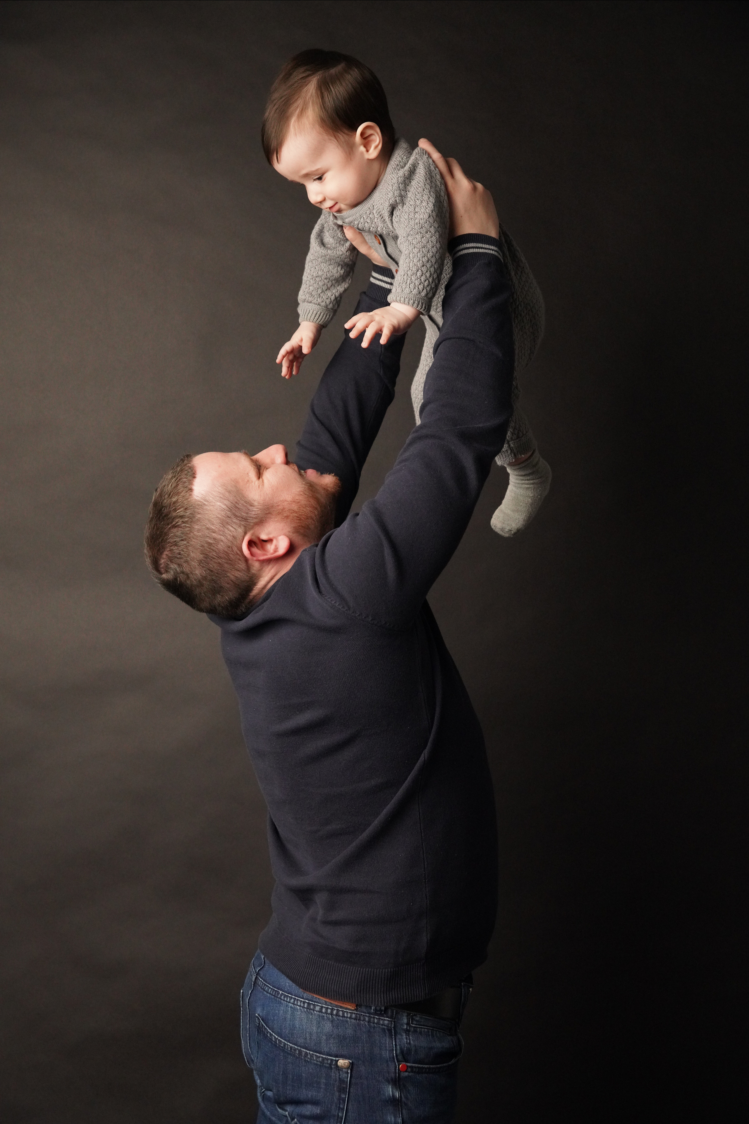 Портретная фотосессия. Фотограф новорожденных. Семейный и детский фотограф в городе Сургуте