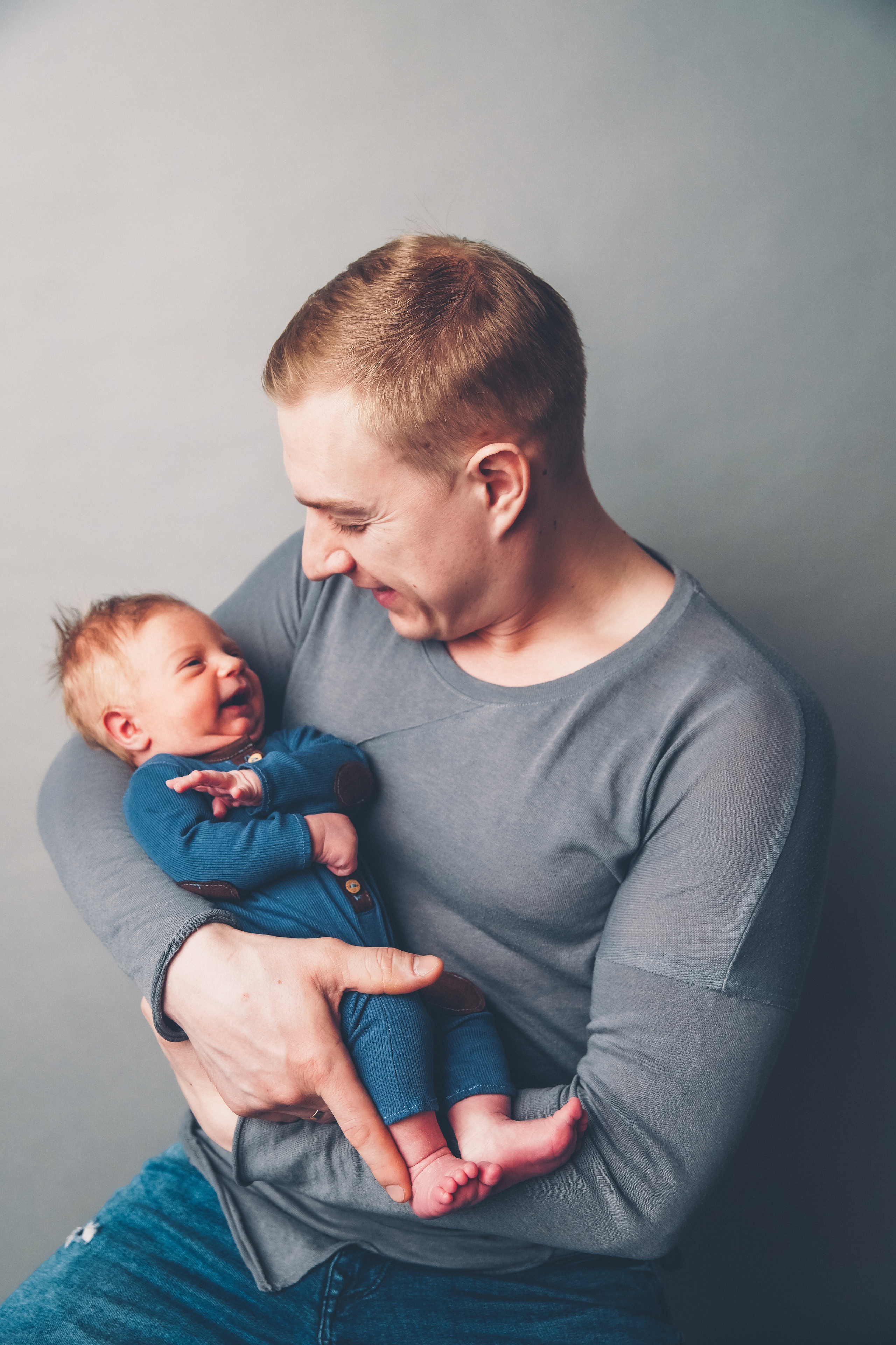 Newborn с 2015. Фотограф новорожденных. Семейный и детский фотограф в городе Сургуте