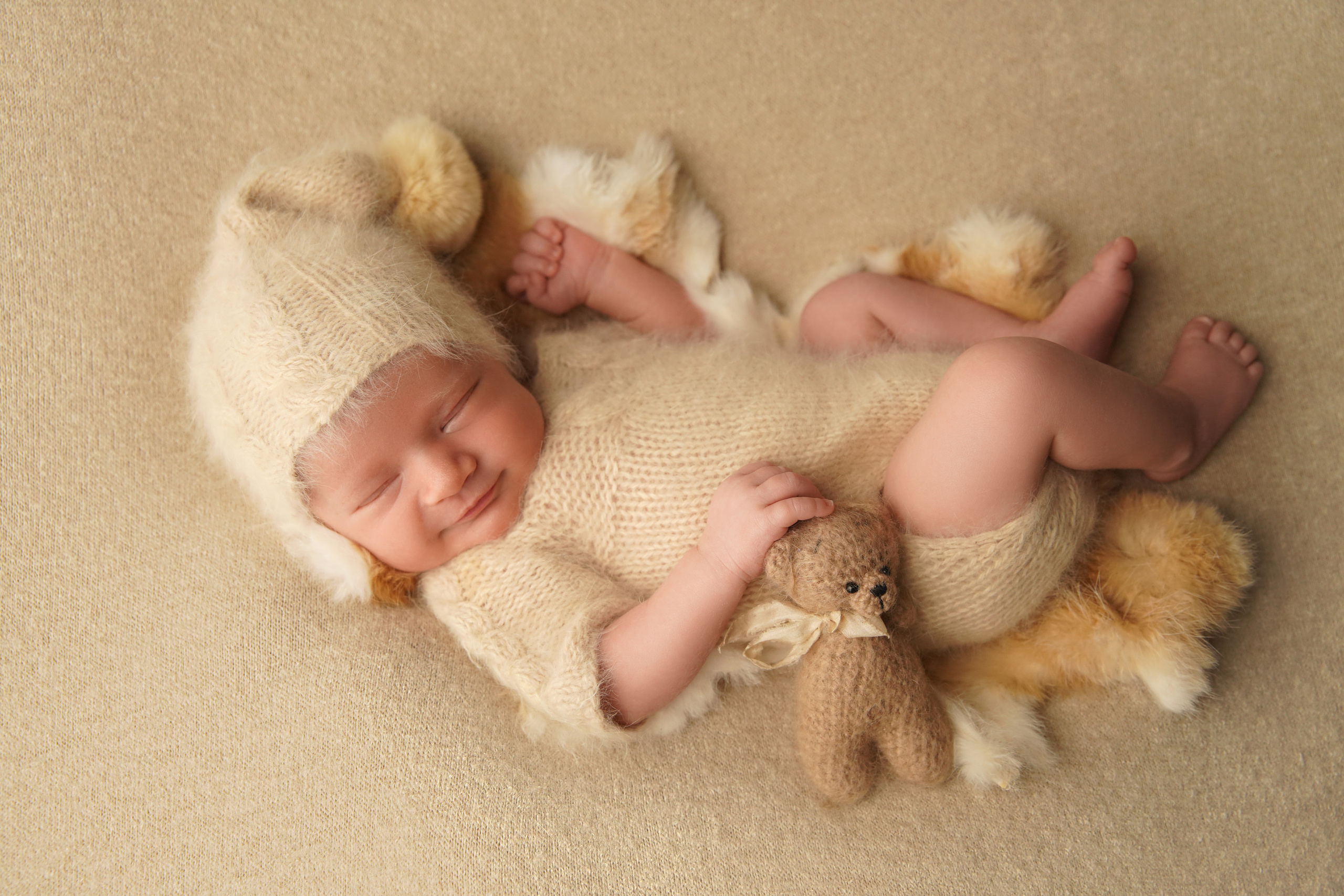 Фотограф новорожденных. Семейный и детский фотограф в городе Сургуте