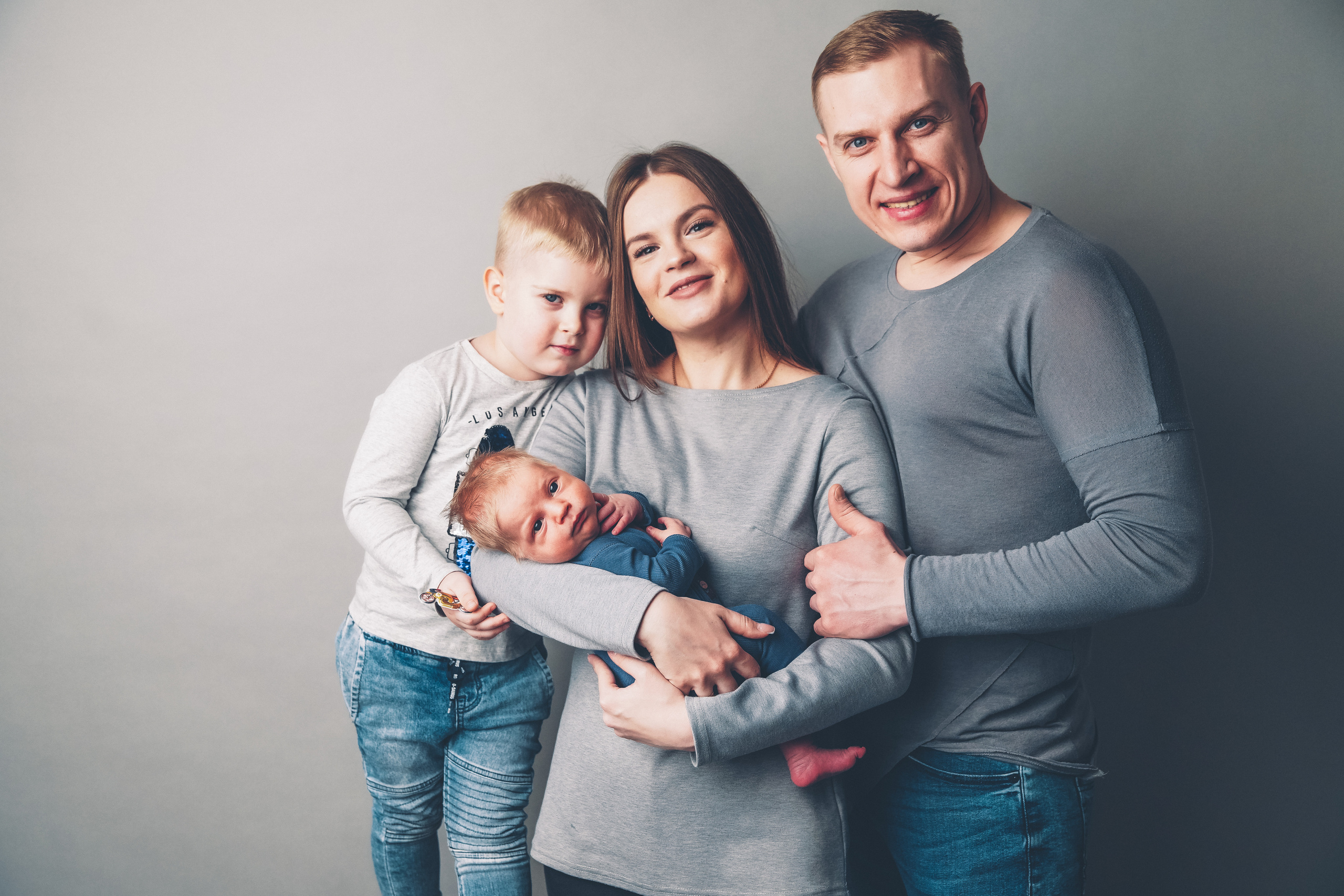 Newborn с 2015. Фотограф новорожденных. Семейный и детский фотограф в городе Сургуте