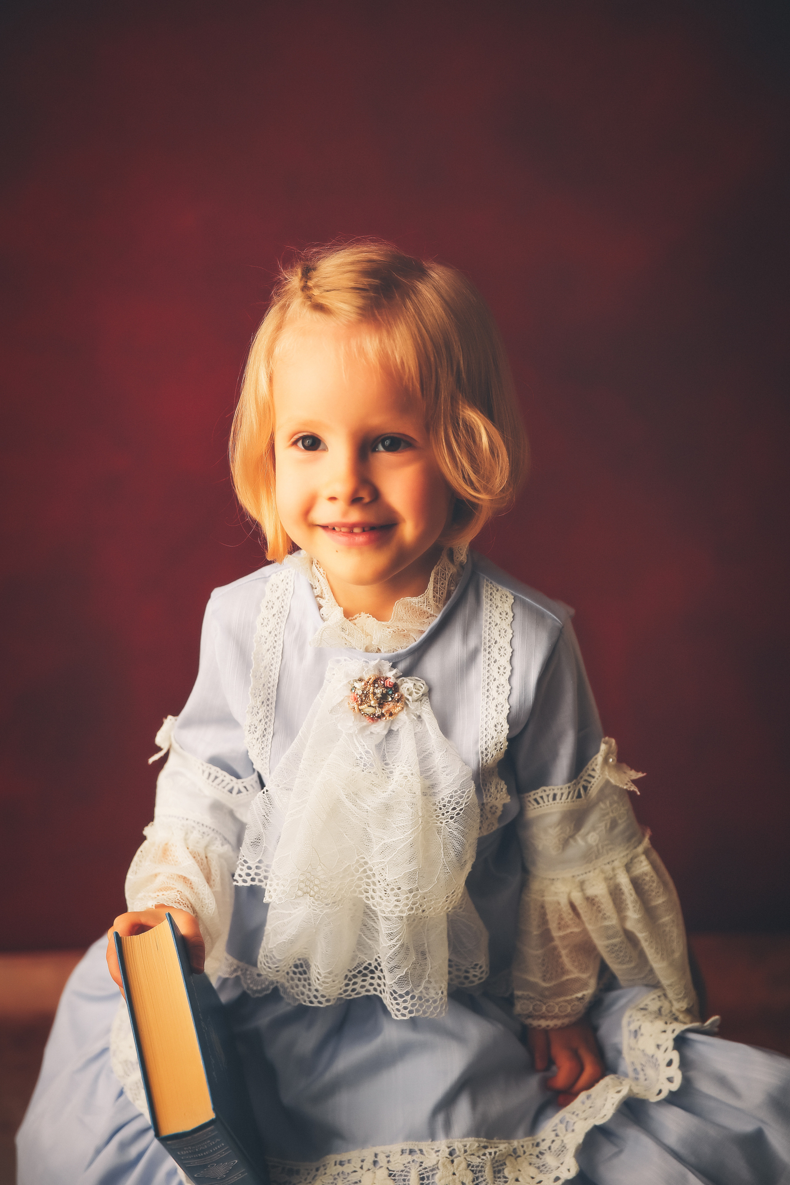 Эпоха Возрождения. Фотограф новорожденных. Семейный и детский фотограф в городе Сургуте