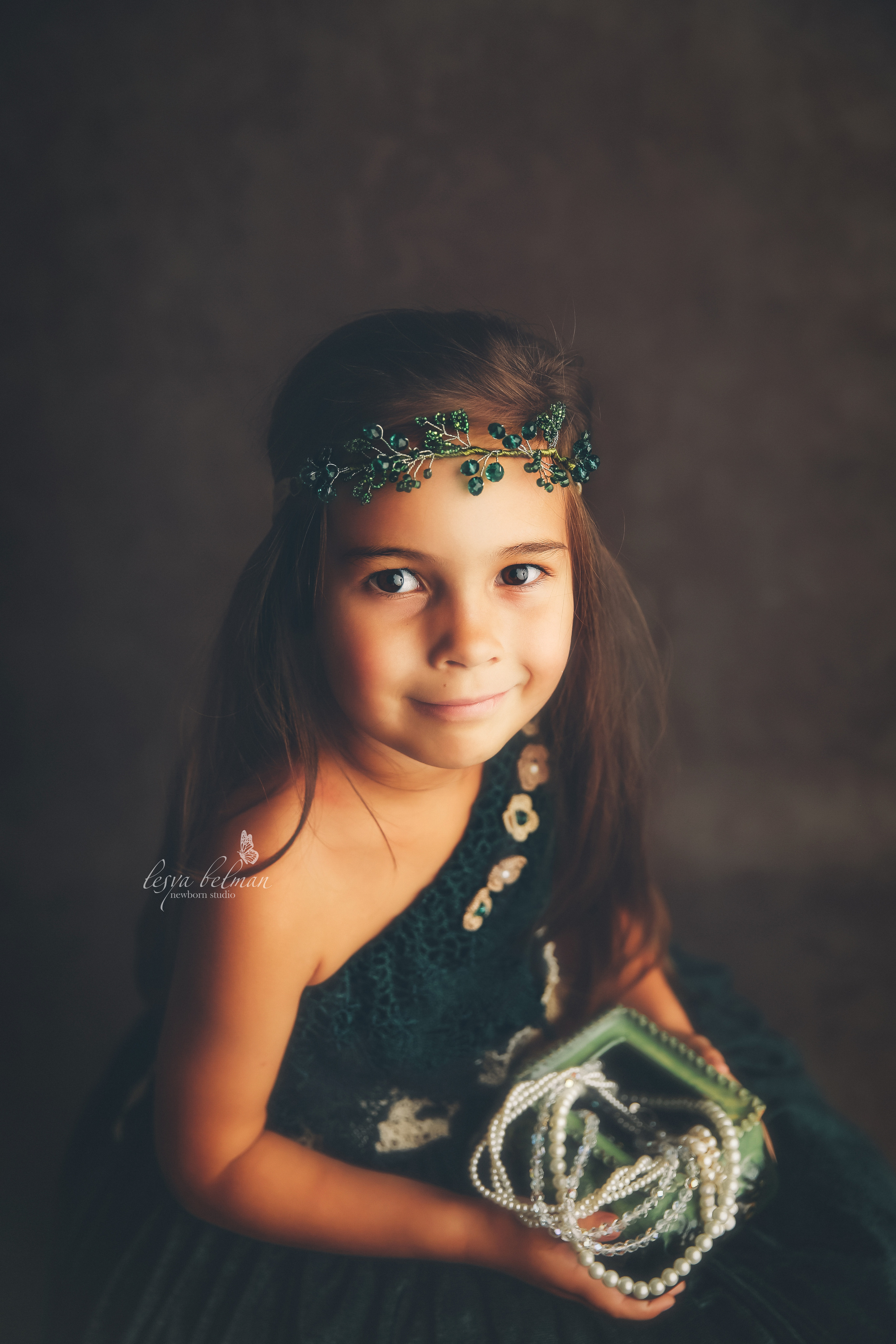 Эпоха Возрождения. Фотограф новорожденных. Семейный и детский фотограф в городе Сургуте