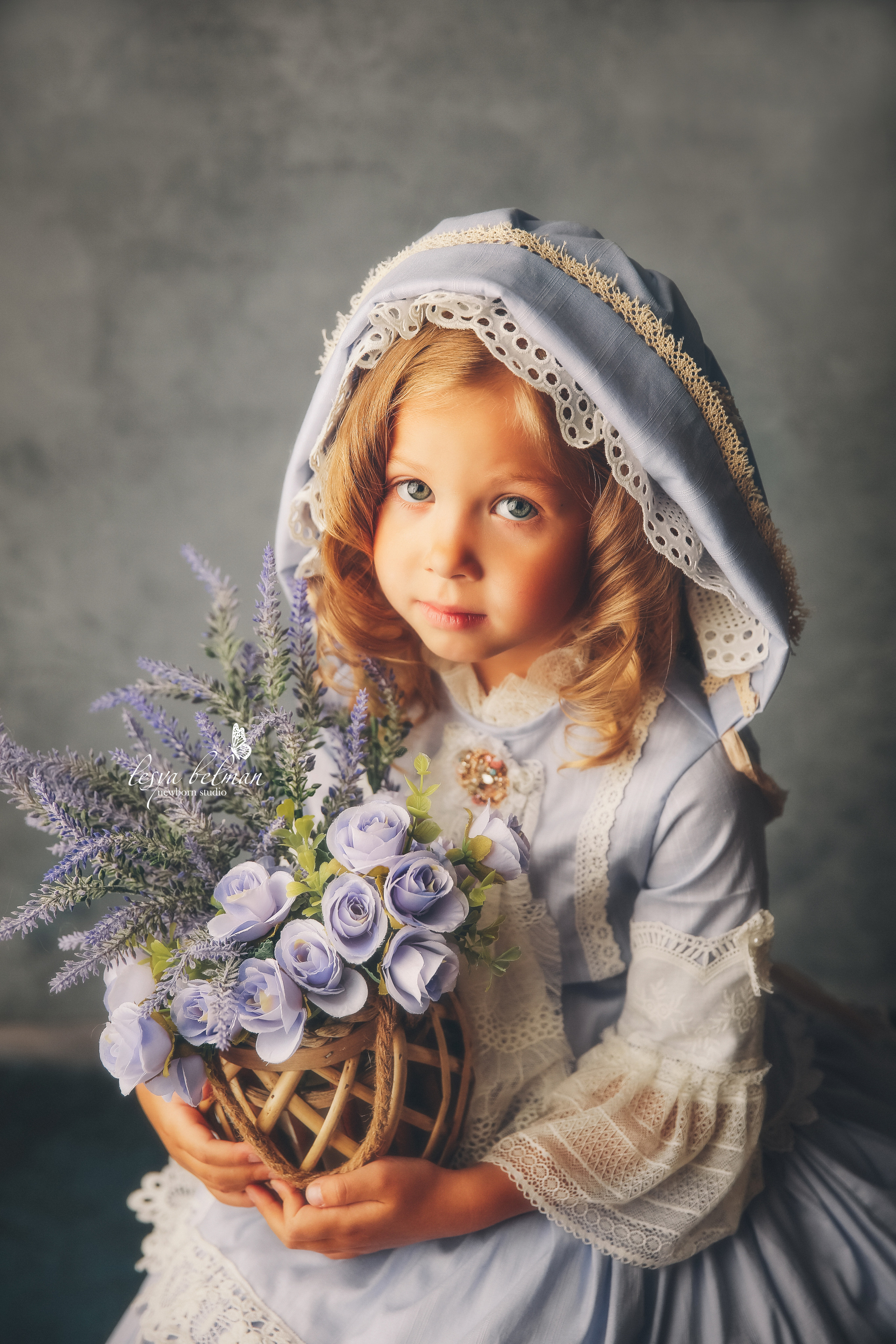 Эпоха Возрождения. Фотограф новорожденных. Семейный и детский фотограф в городе Сургуте