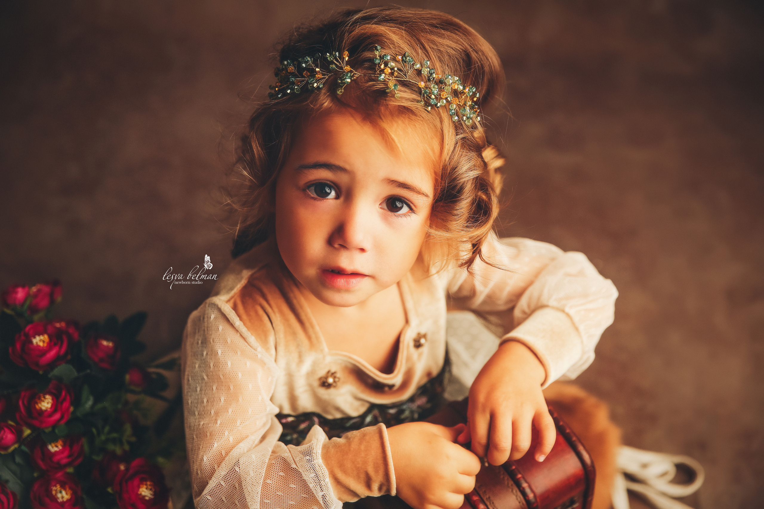 Эпоха Возрождения. Фотограф новорожденных. Семейный и детский фотограф в городе Сургуте