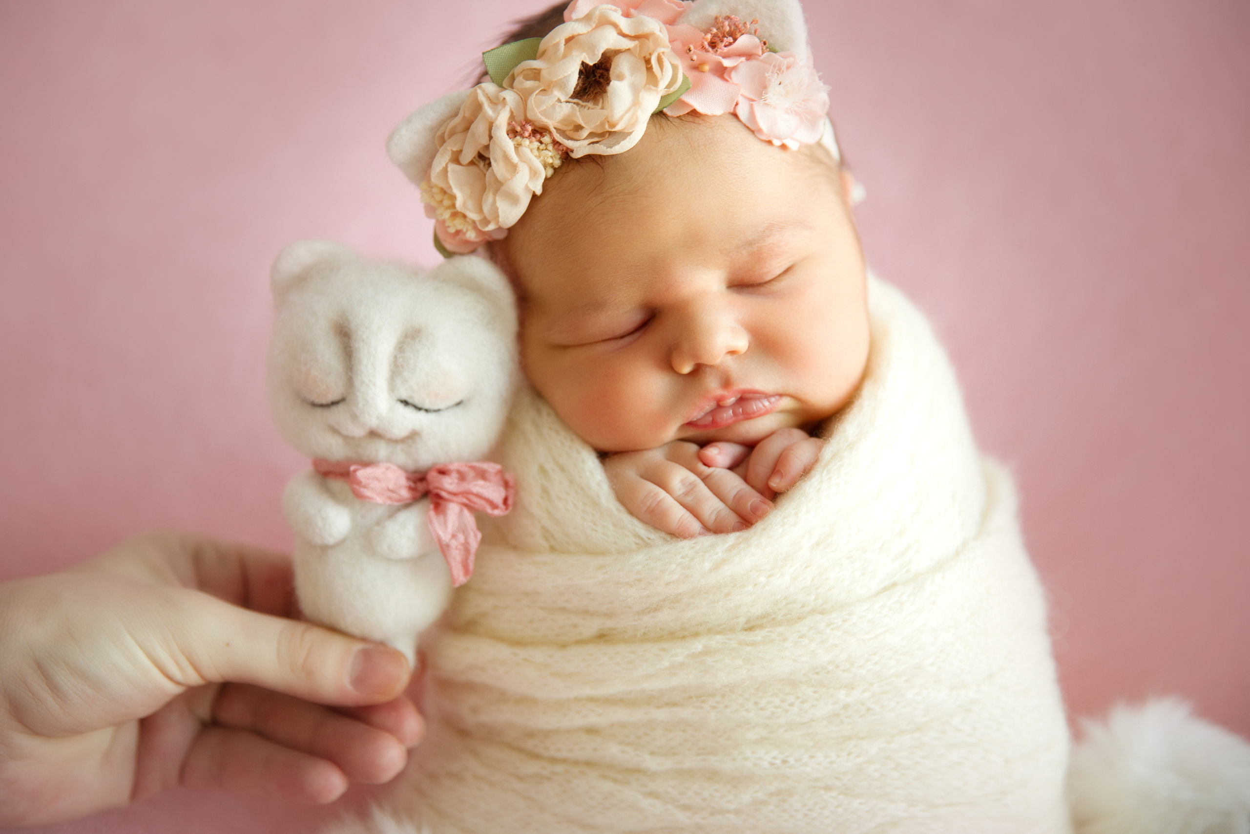 Newborm начало. Фотограф новорожденных. Семейный и детский фотограф в городе Сургуте