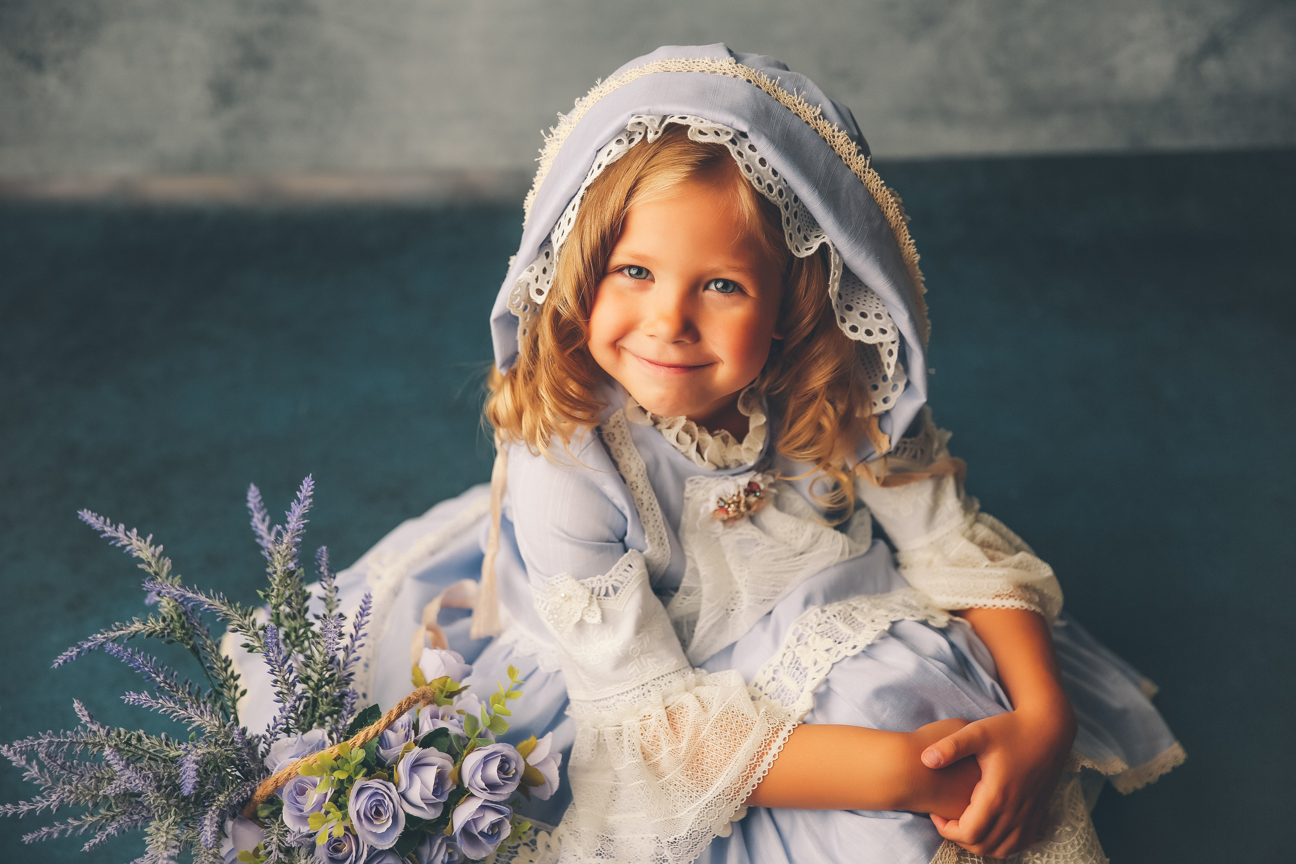 Эпоха Возрождения. Фотограф новорожденных. Семейный и детский фотограф в городе Сургуте