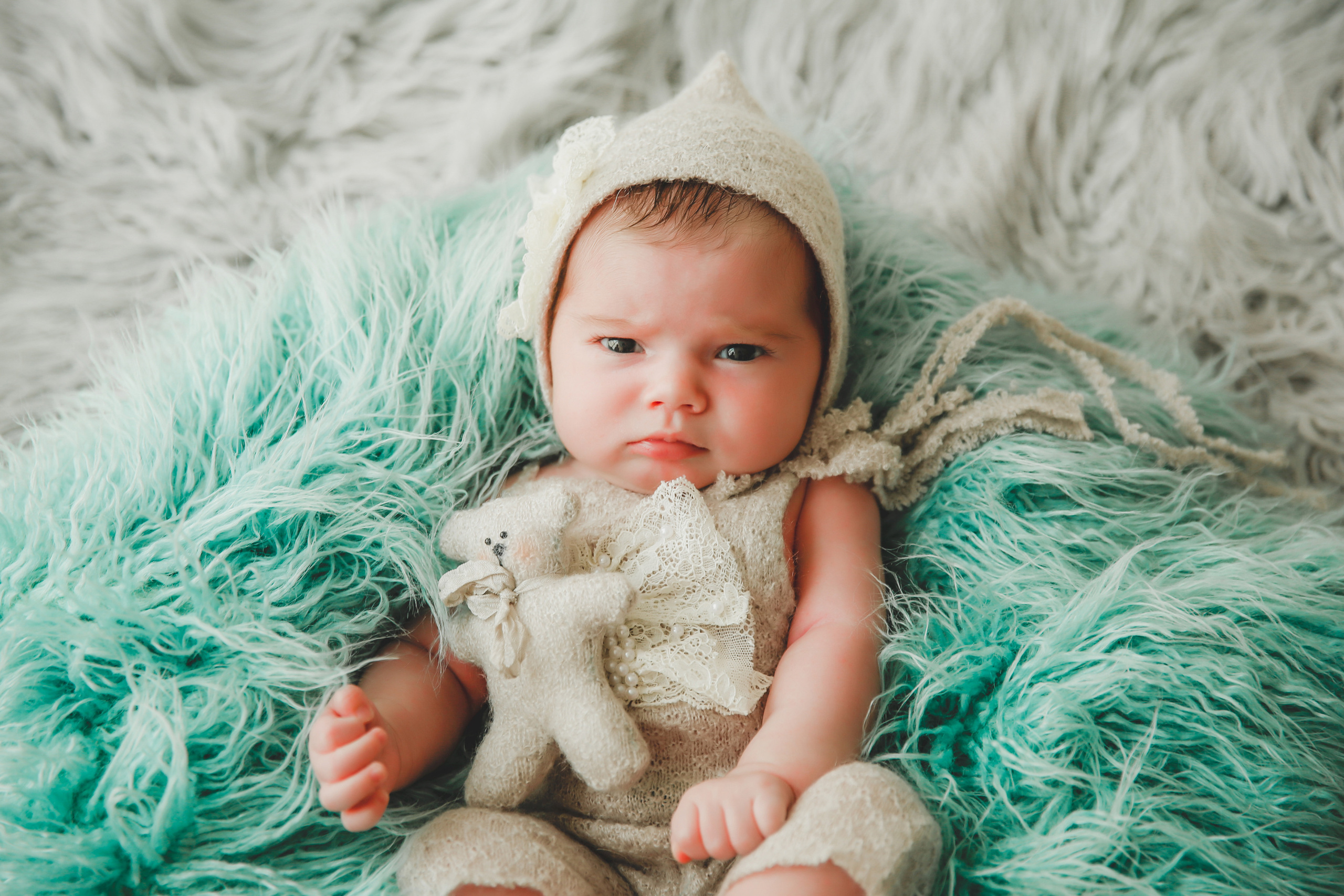 Newborm начало. Фотограф новорожденных. Семейный и детский фотограф в городе Сургуте