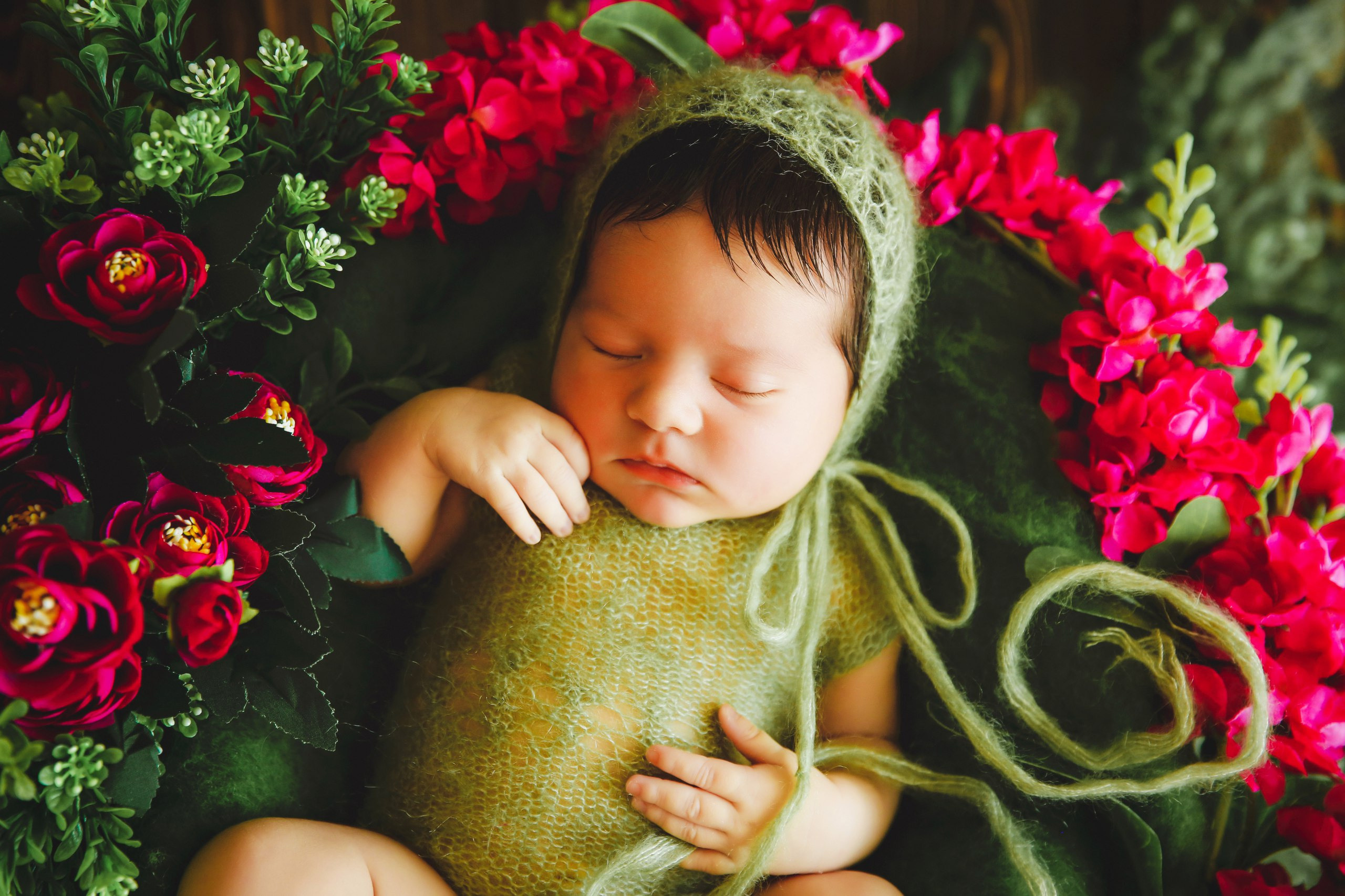 Newborm начало. Фотограф новорожденных. Семейный и детский фотограф в городе Сургуте