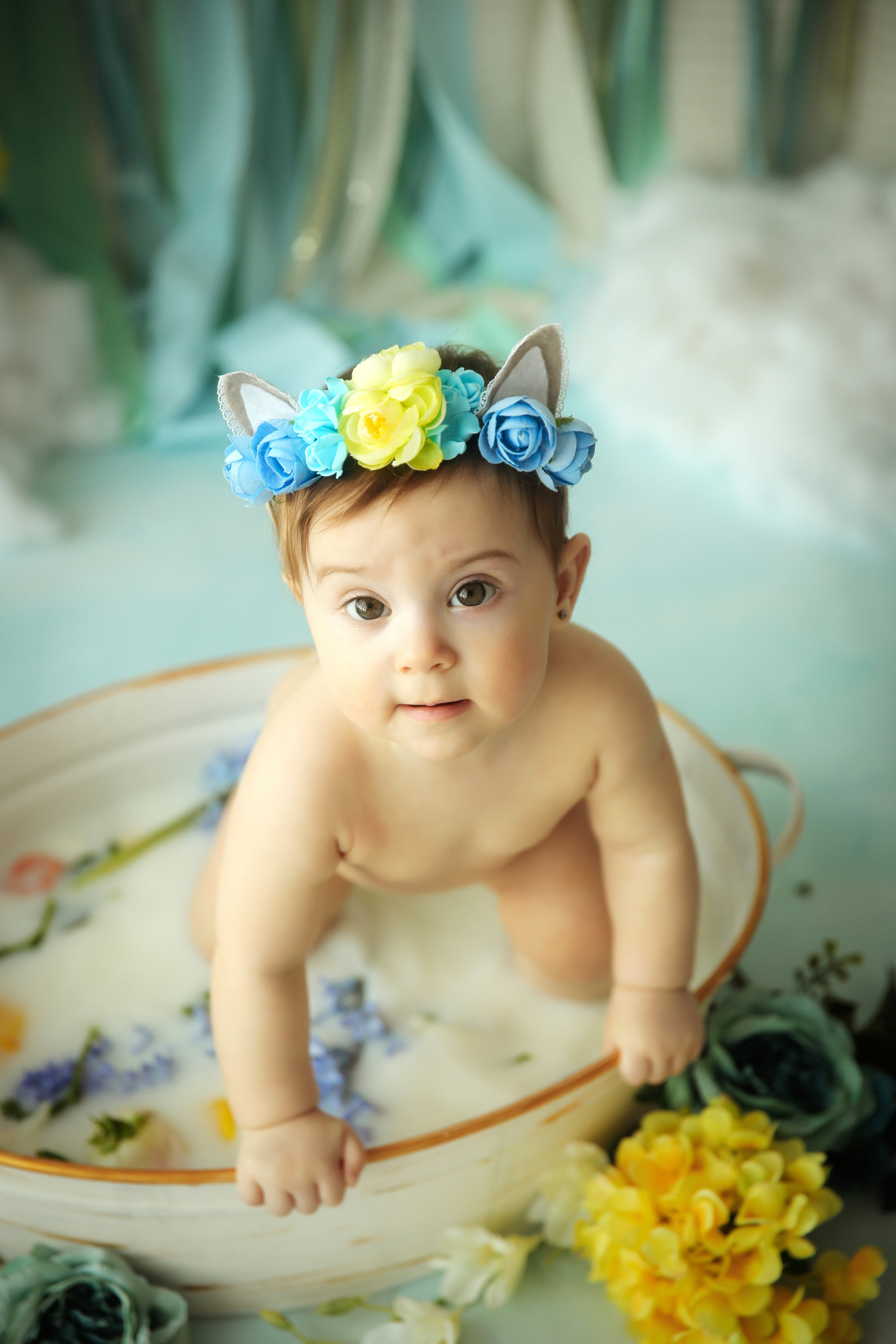 Ванночка девочки. Фотограф новорожденных. Семейный и детский фотограф в городе Сургуте