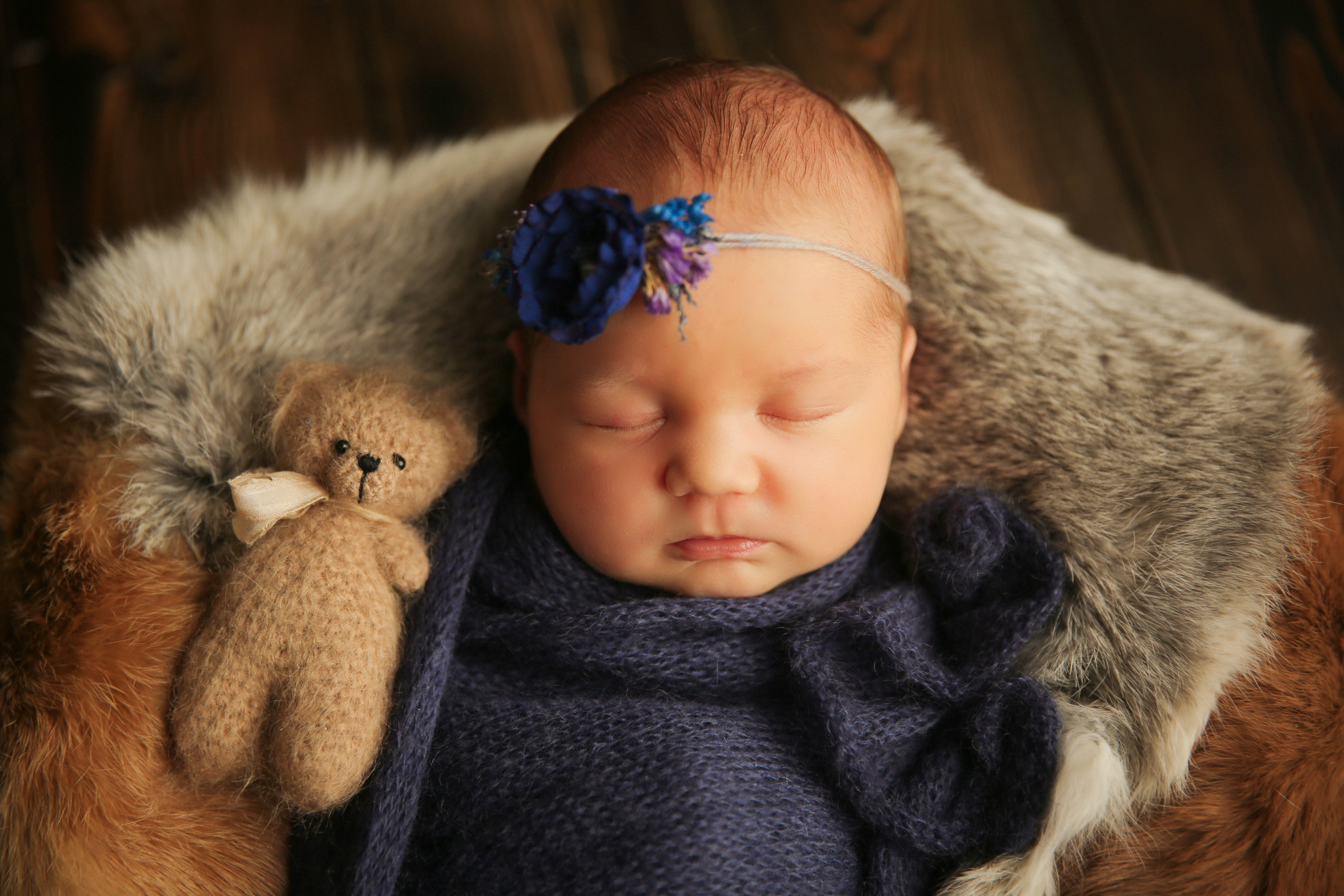Newborm начало. Фотограф новорожденных. Семейный и детский фотограф в городе Сургуте