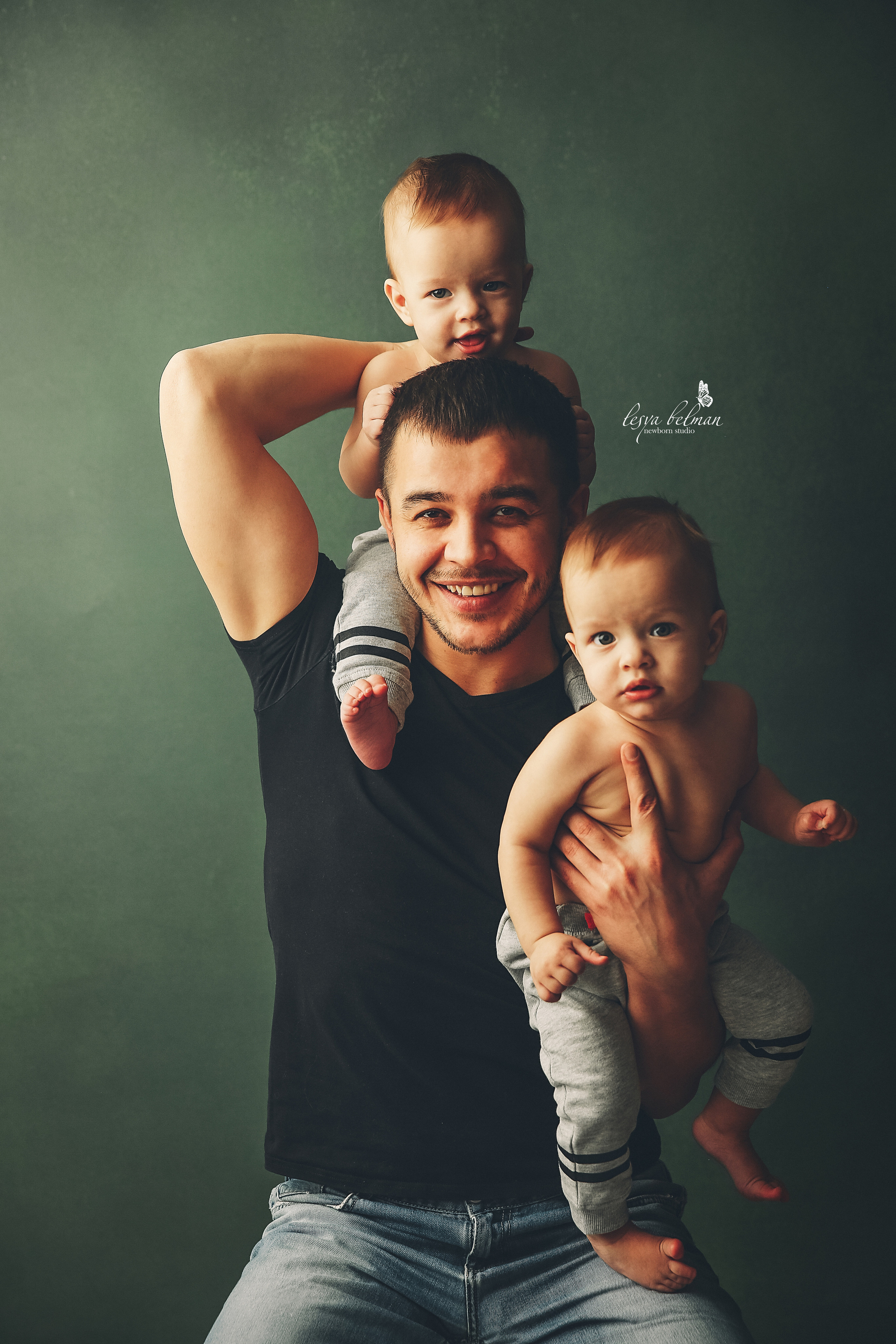 Family Portrait 2021. Фотограф новорожденных. Семейный и детский фотограф в городе Сургуте