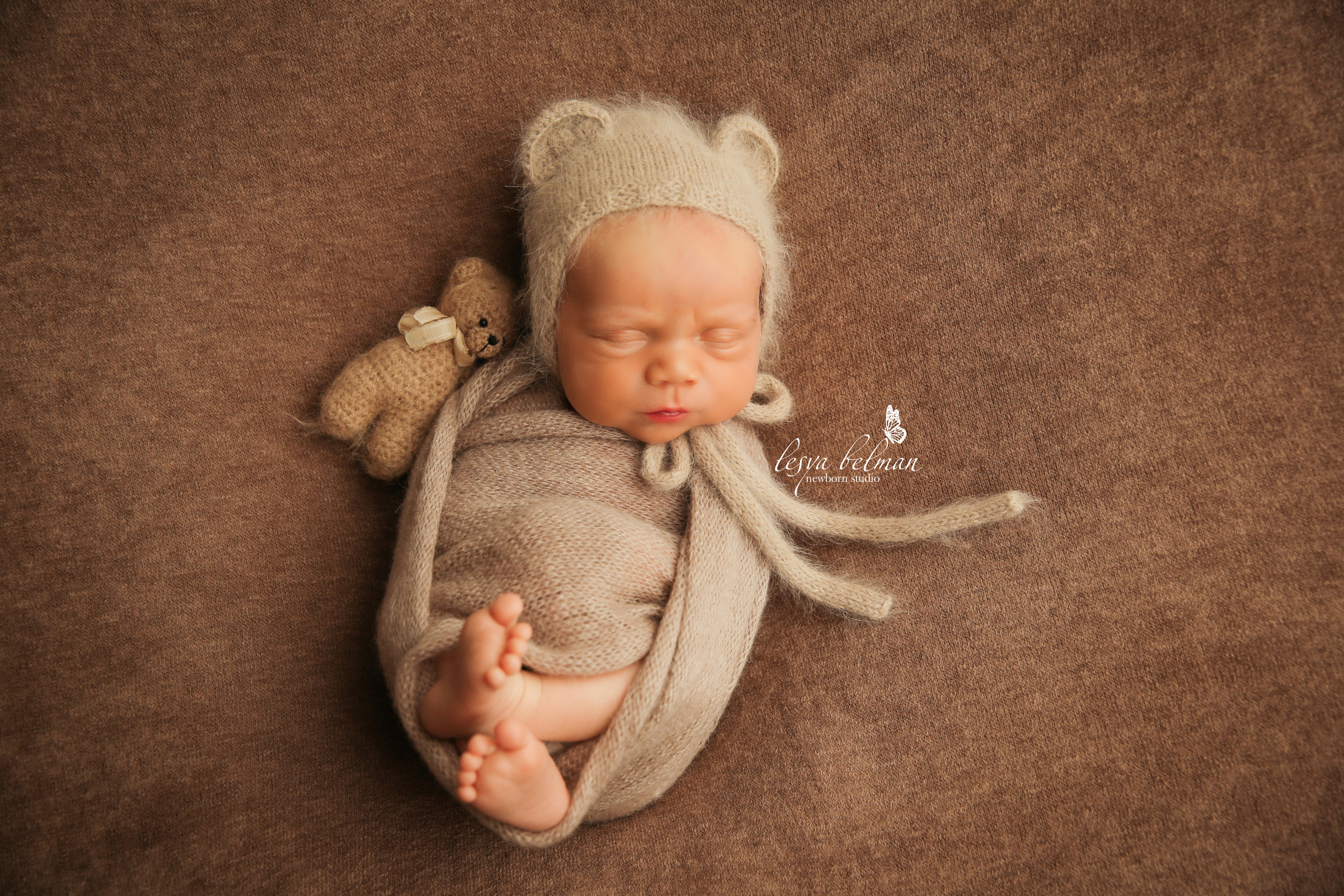 Newborm начало. Фотограф новорожденных. Семейный и детский фотограф в городе Сургуте