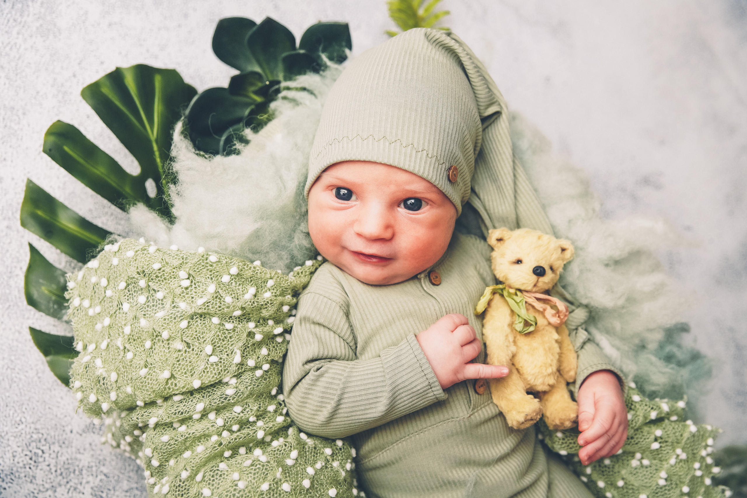 Newborn с 2015. Фотограф новорожденных. Семейный и детский фотограф в городе Сургуте