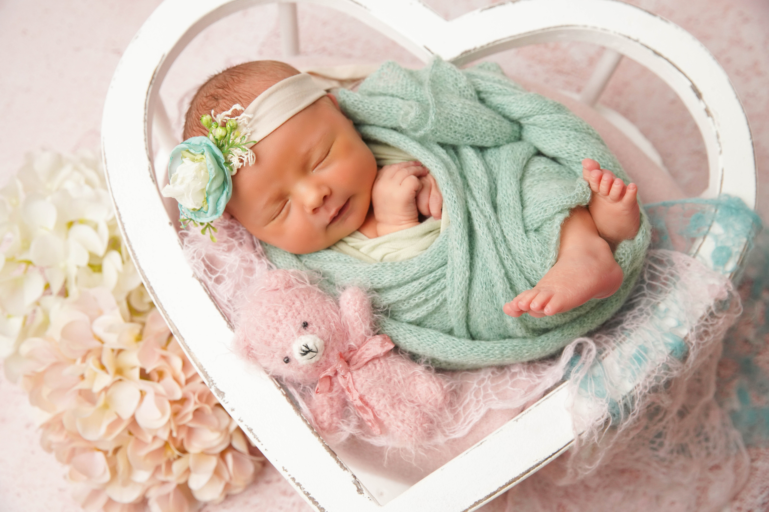 Девочки. Фотограф новорожденных. Семейный и детский фотограф в городе Сургуте