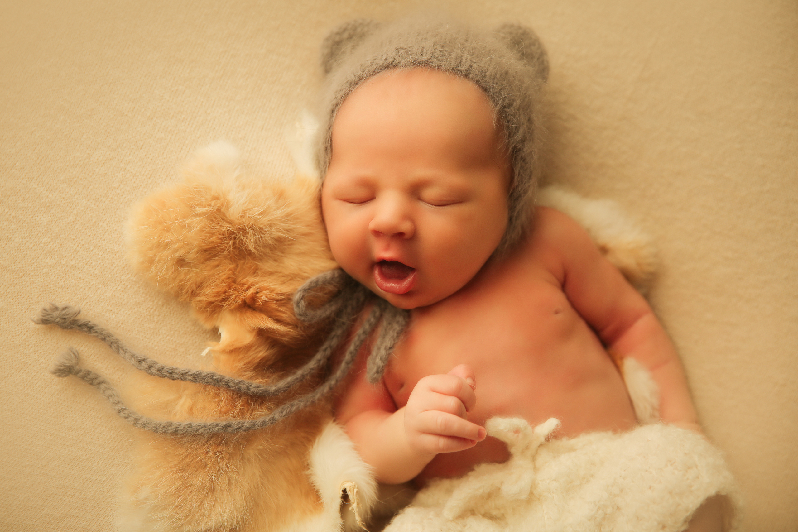 Мальчики. Фотограф новорожденных. Семейный и детский фотограф в городе Сургуте