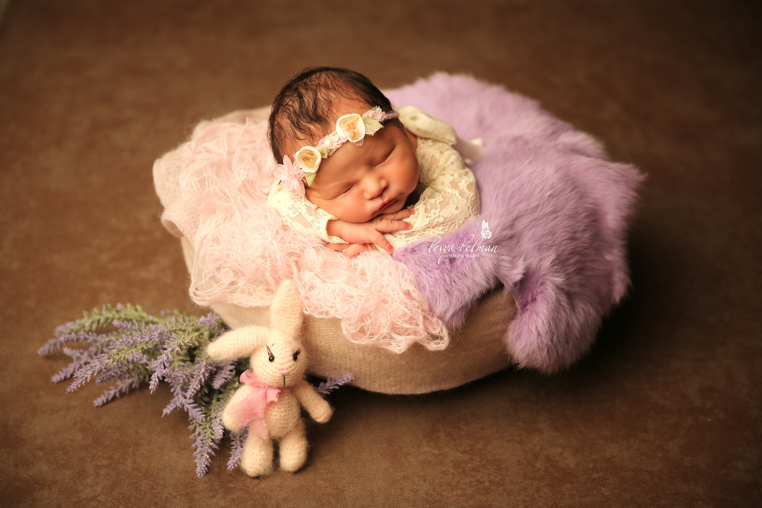 Newborm начало. Фотограф новорожденных. Семейный и детский фотограф в городе Сургуте