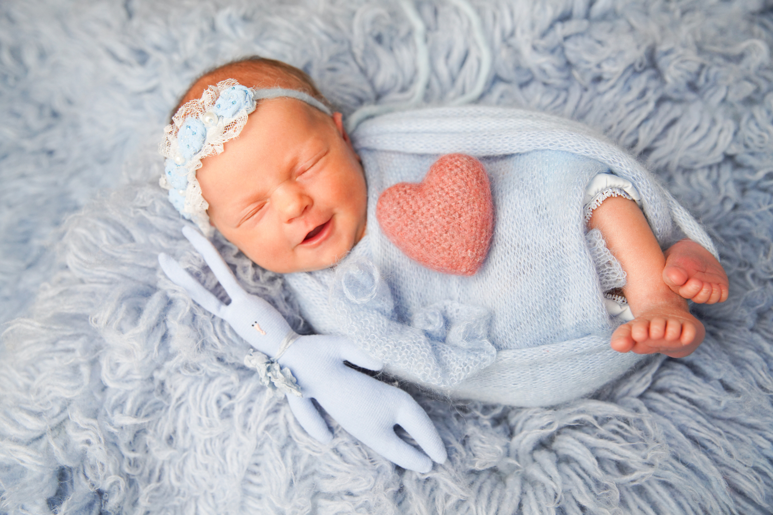 Девочки. Фотограф новорожденных. Семейный и детский фотограф в городе Сургуте