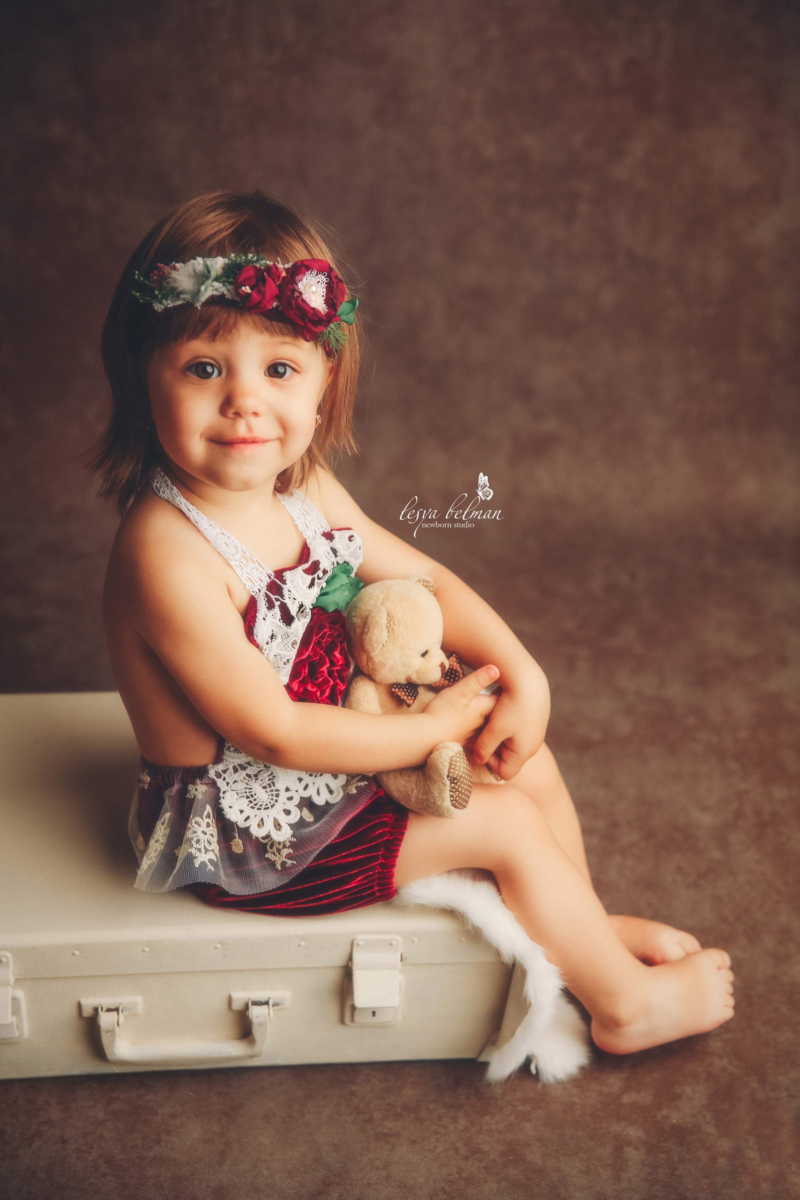 Эпоха Возрождения. Фотограф новорожденных. Семейный и детский фотограф в городе Сургуте