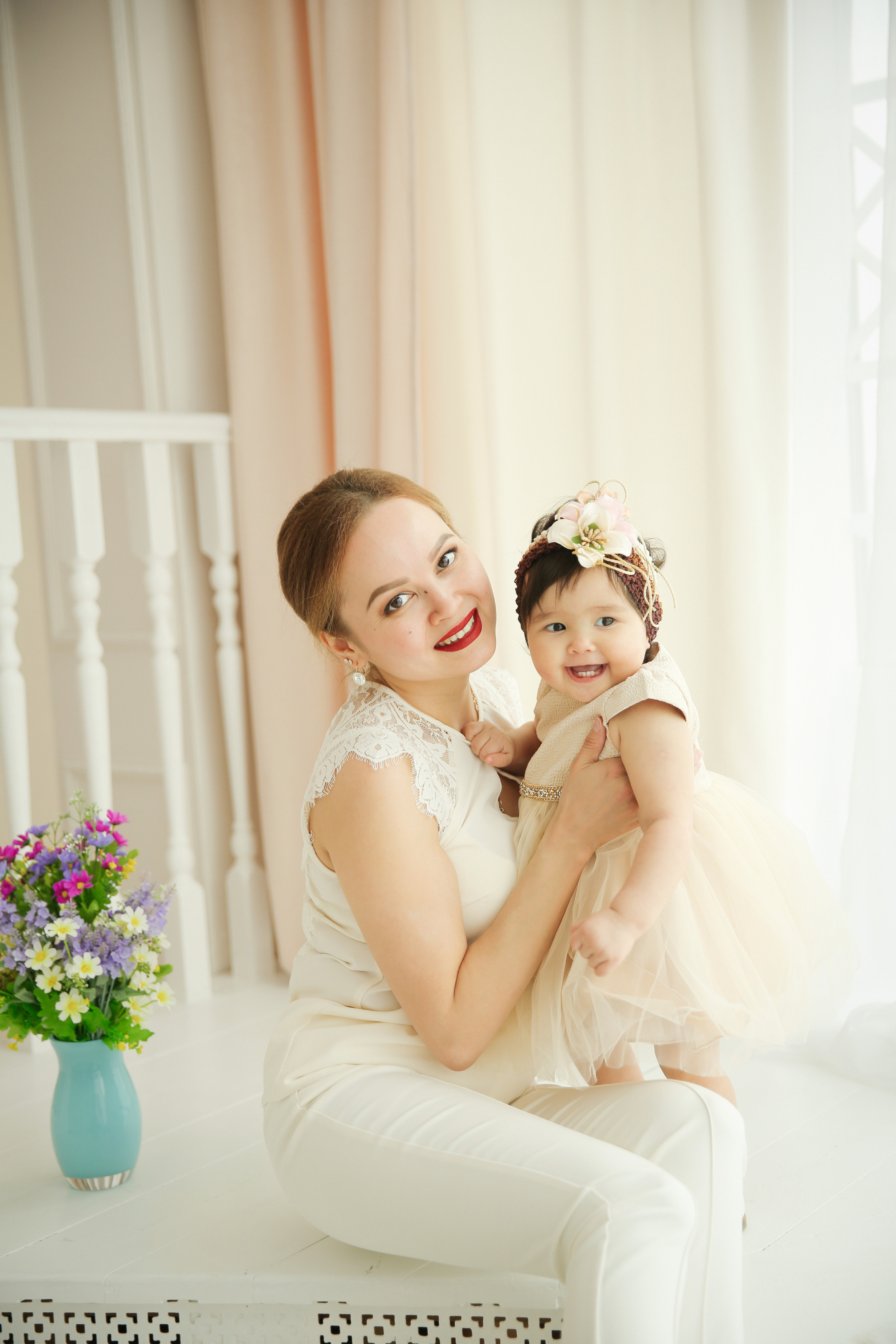 Фотосессия в интерьере. Фотограф новорожденных. Семейный и детский фотограф в городе Сургуте