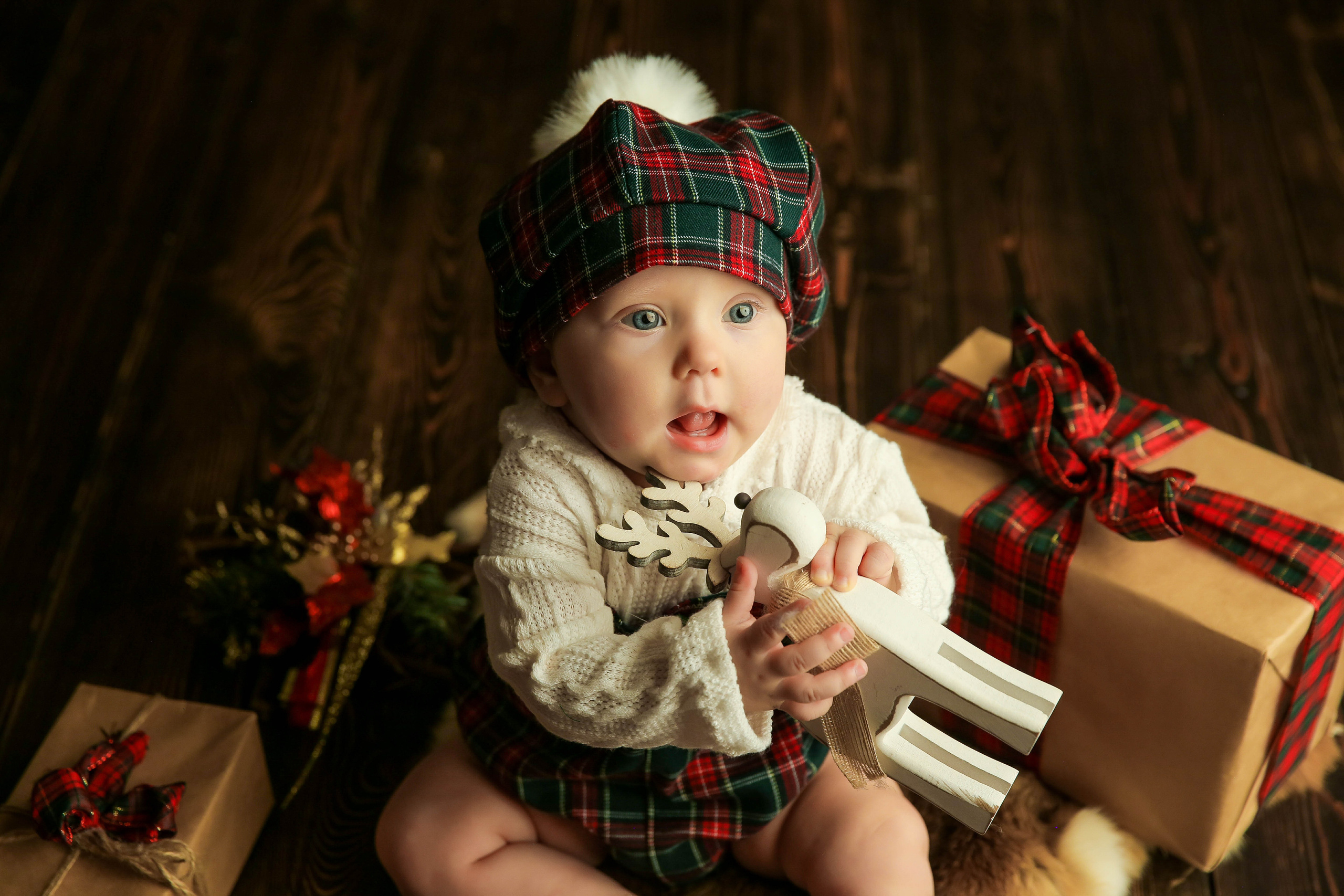 Новогодний альбом. Фотограф новорожденных. Семейный и детский фотограф в городе Сургуте