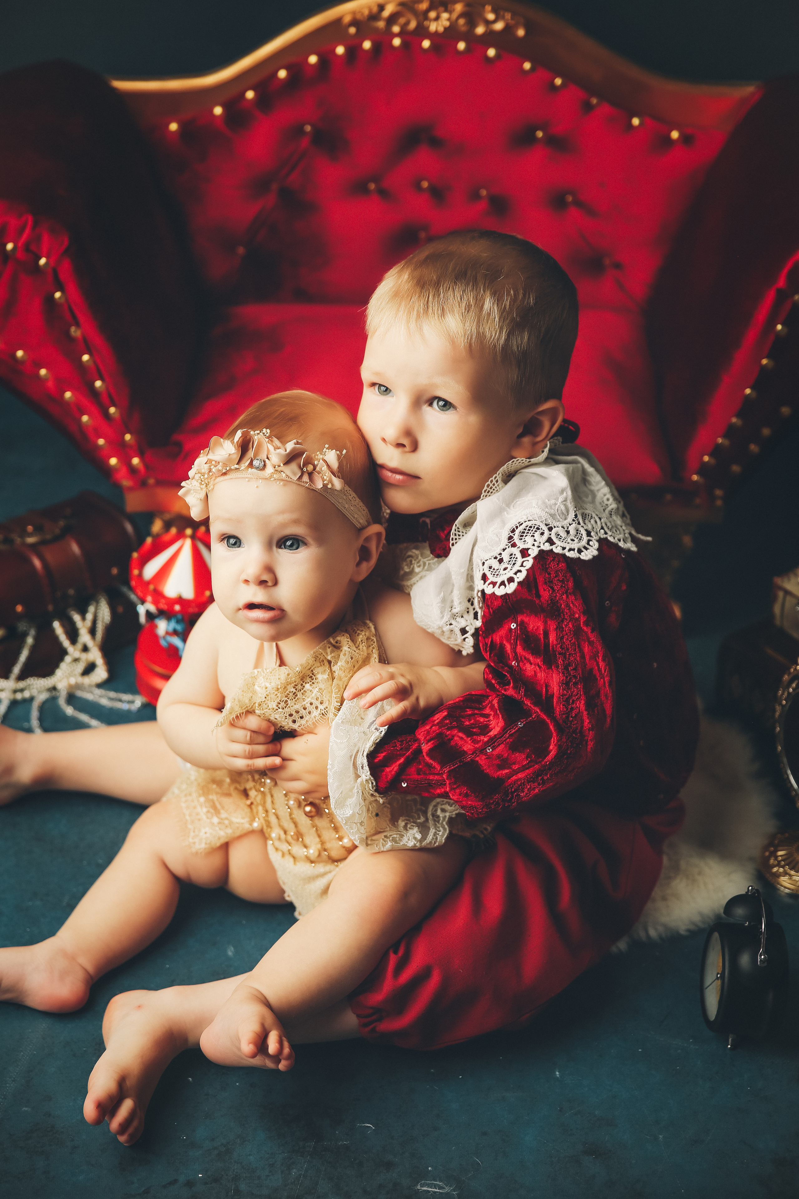 Эпоха Возрождения. Фотограф новорожденных. Семейный и детский фотограф в городе Сургуте