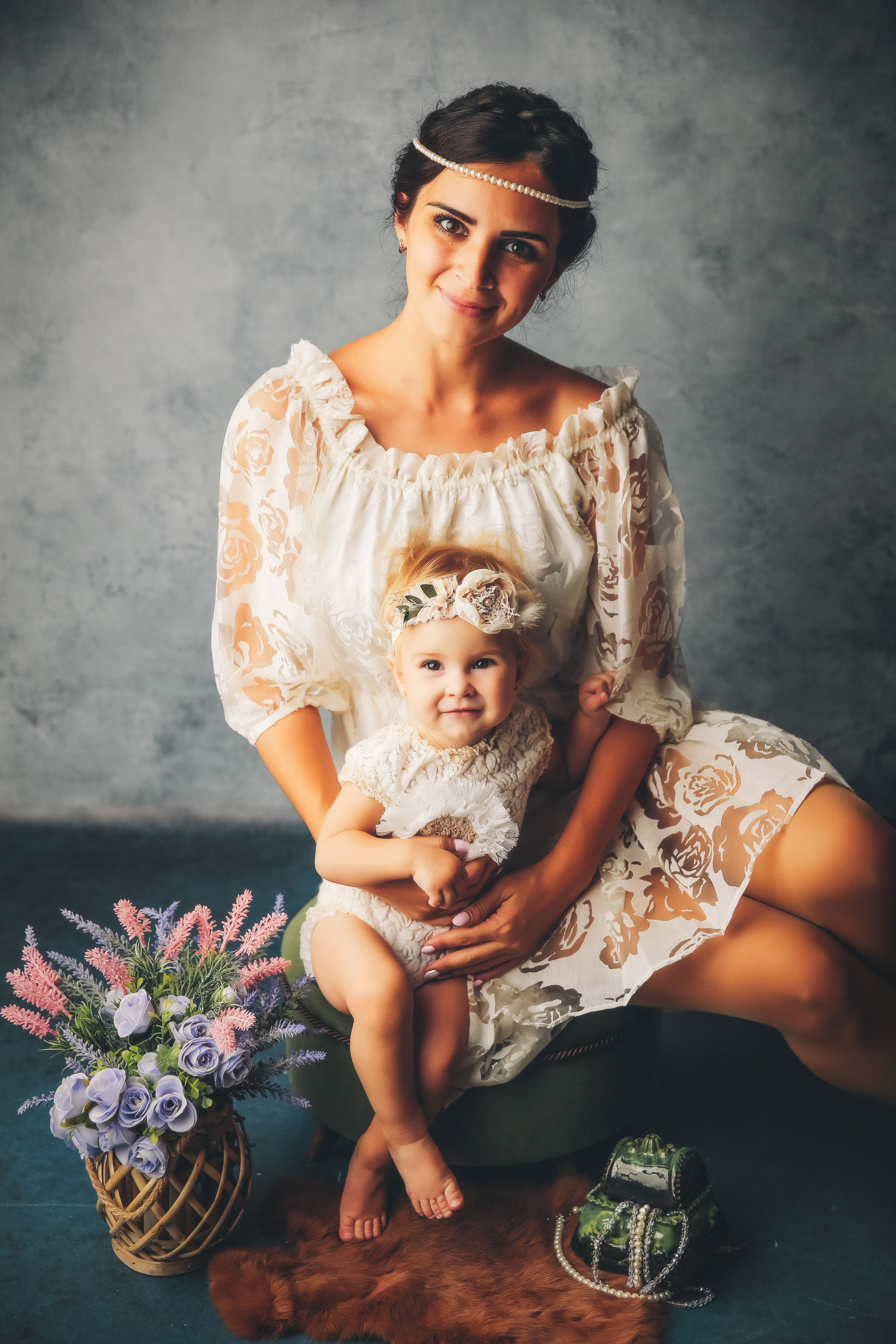 Эпоха Возрождения. Фотограф новорожденных. Семейный и детский фотограф в городе Сургуте