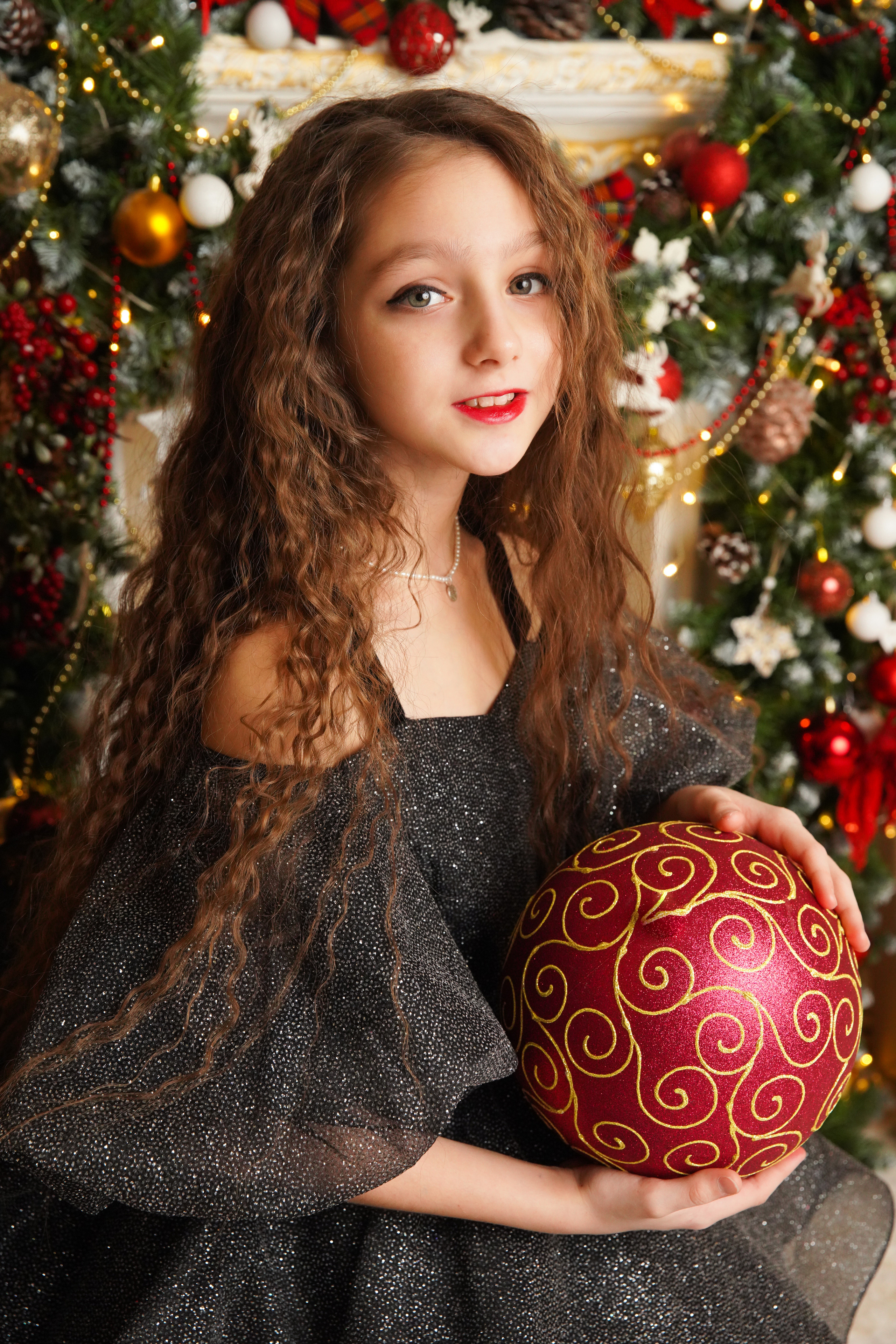 Новогодняя фотосессия. Фотограф новорожденных. Семейный и детский фотограф в городе Сургуте