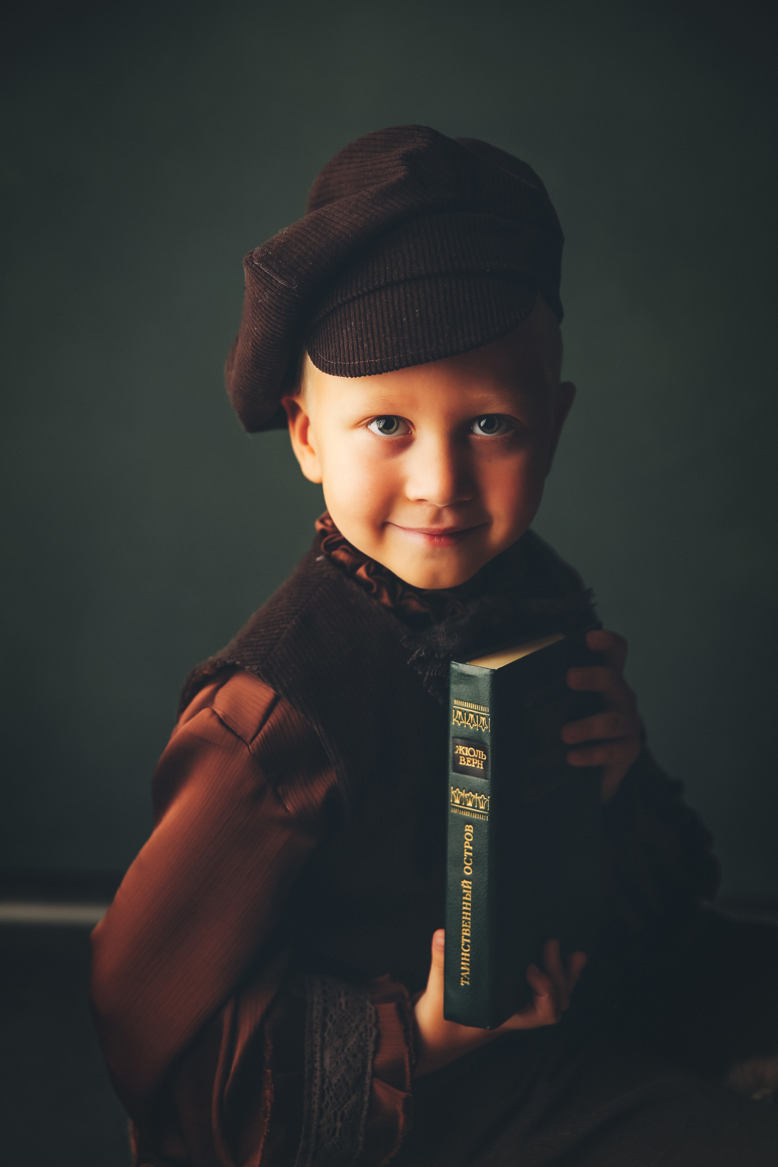 Эпоха Возрождения. Фотограф новорожденных. Семейный и детский фотограф в городе Сургуте