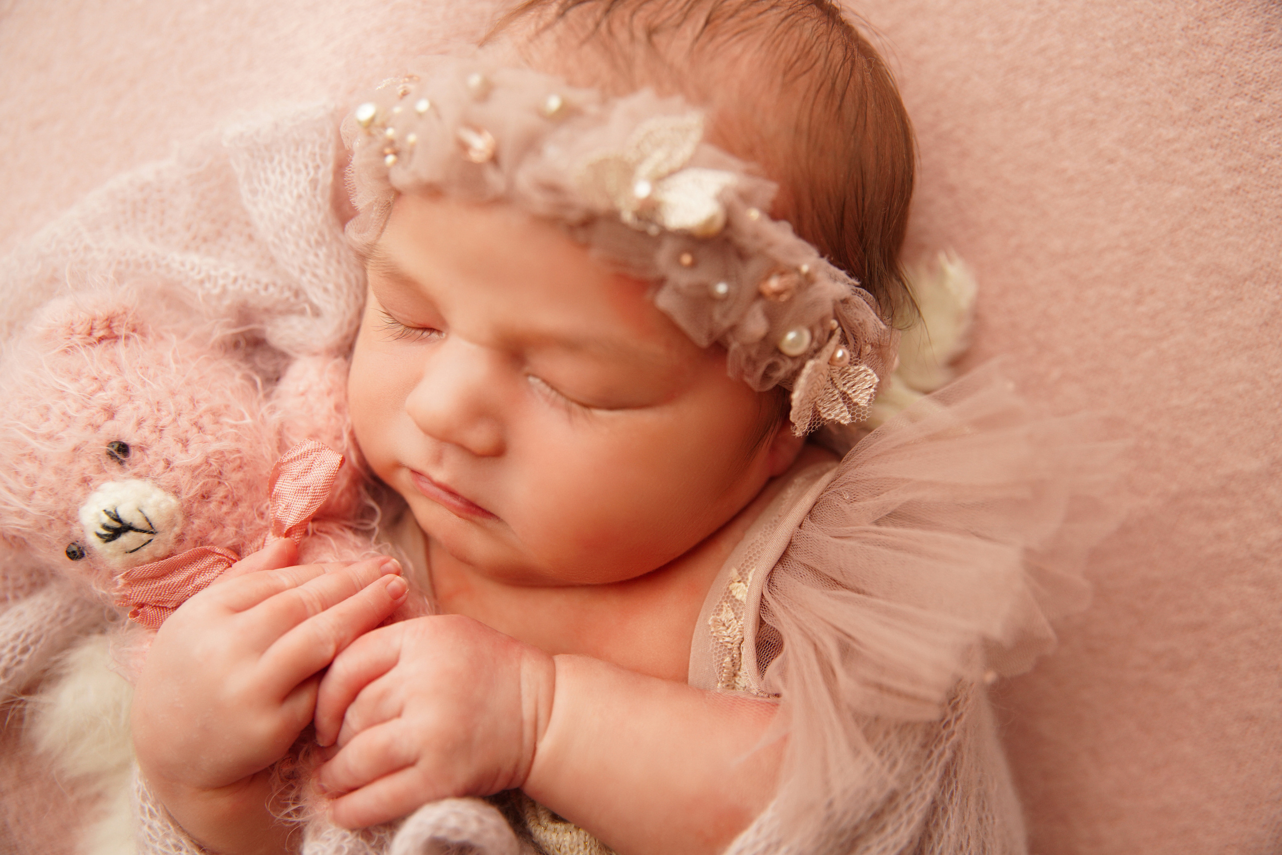 Фотограф новорожденных. Семейный и детский фотограф в городе Сургуте